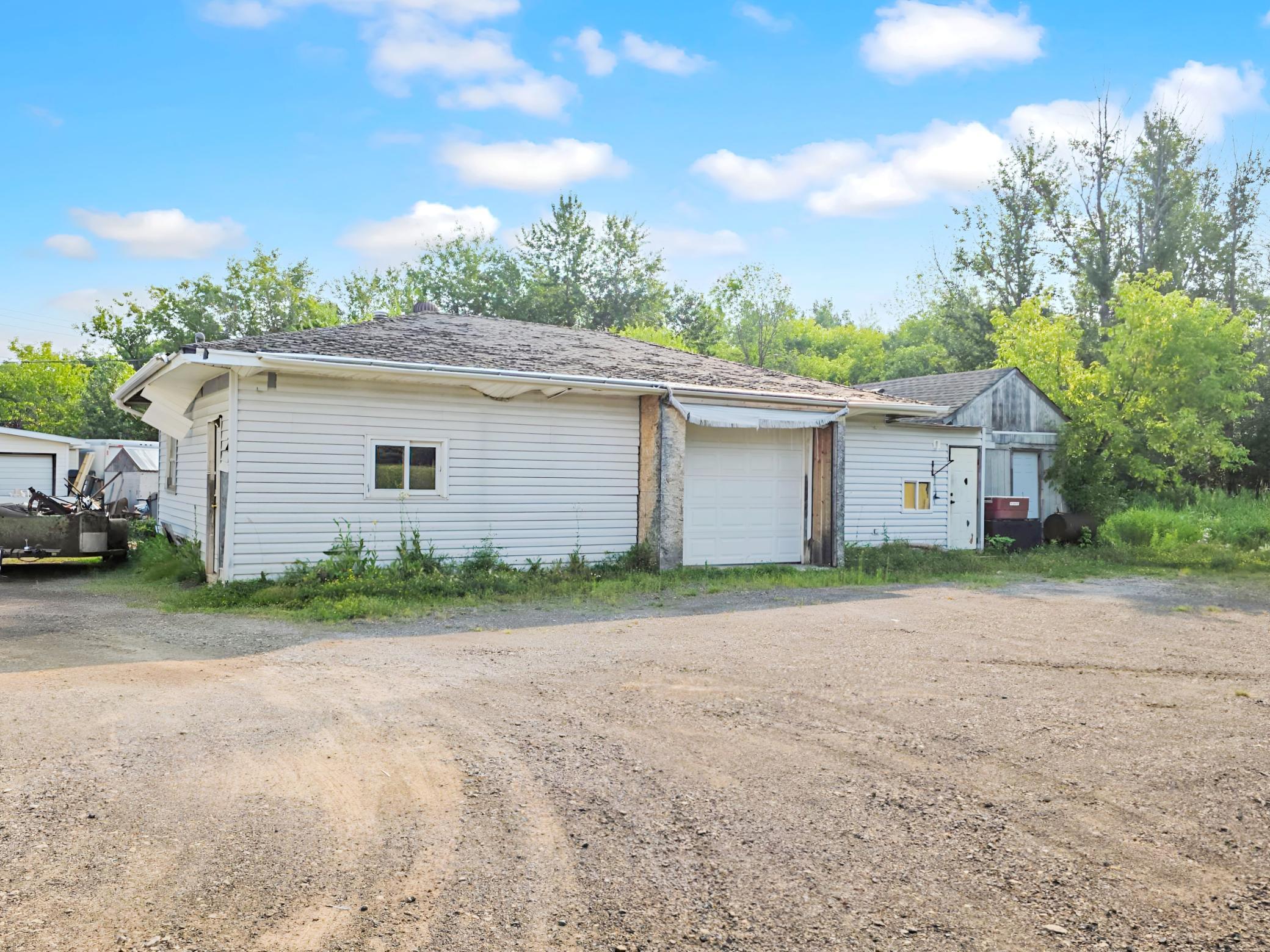 5th image of 114 S Arlington Ave, Duluth, MN 55811 | MLS# 7123438