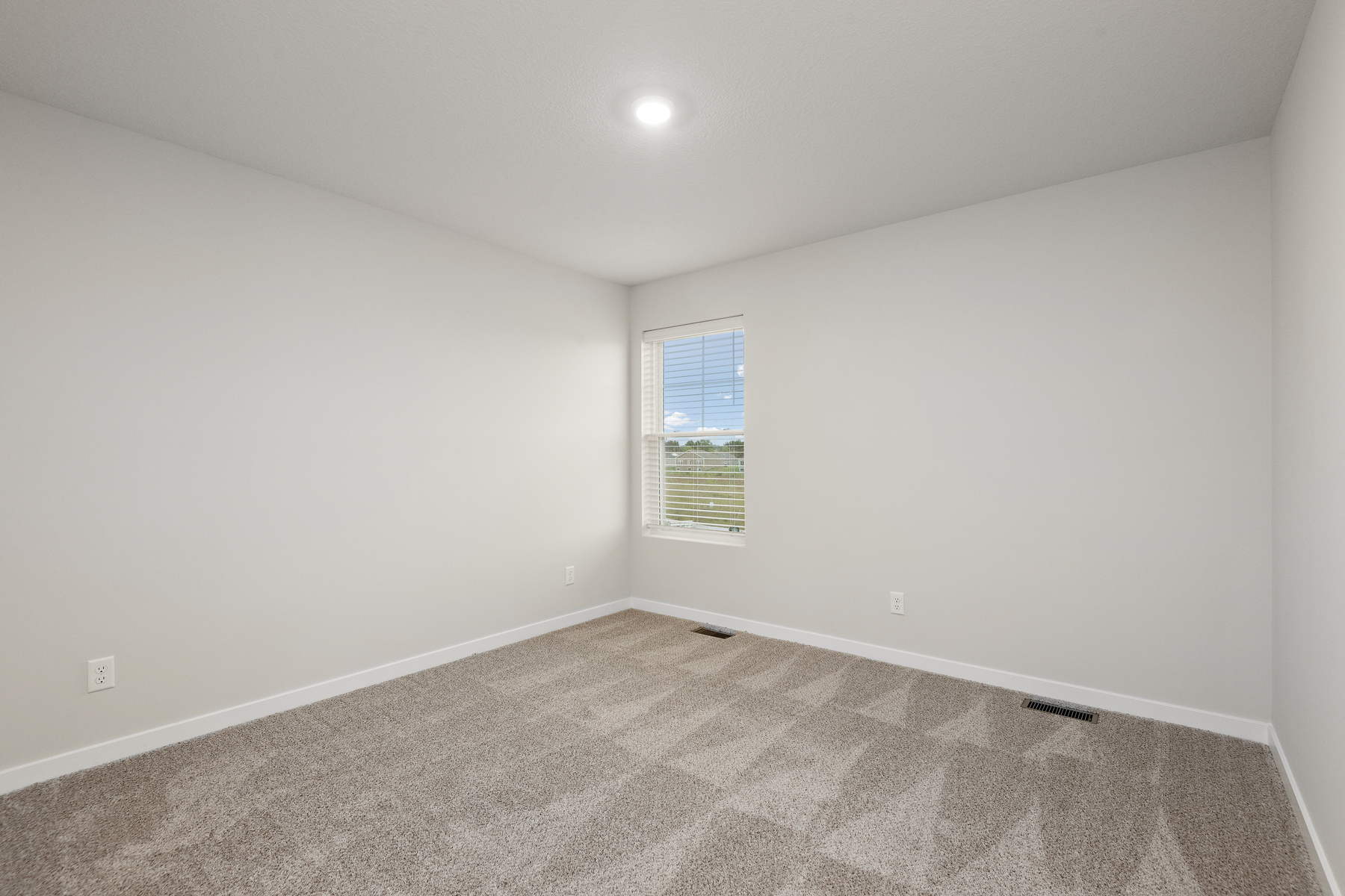 20th image of 13909 Kamacite Ter Nw, Anoka, MN 55303 | MLS# 7123441
