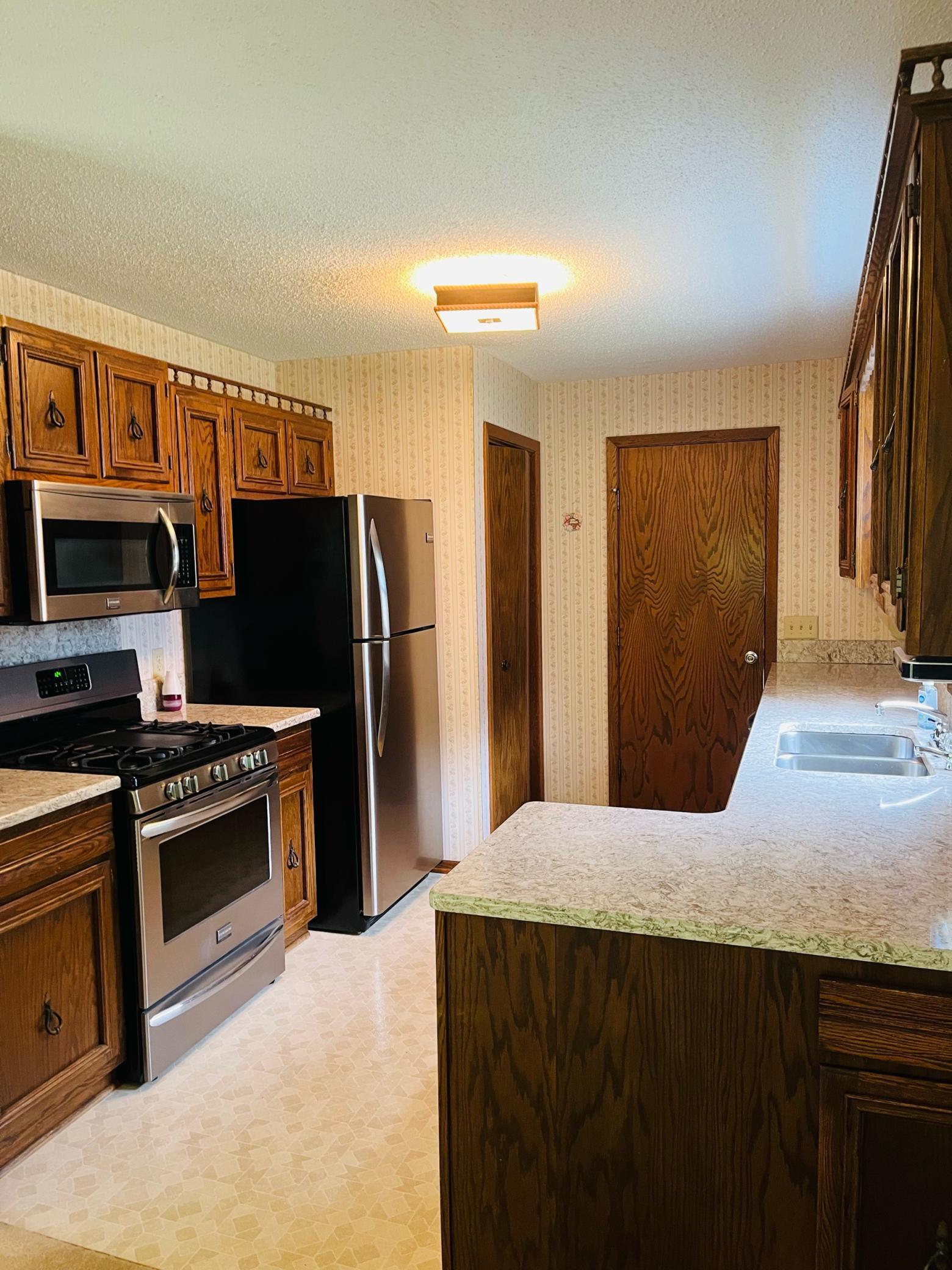 4th image of 169 Mary Cir, North Mankato, MN 56003 | MLS# 7123451