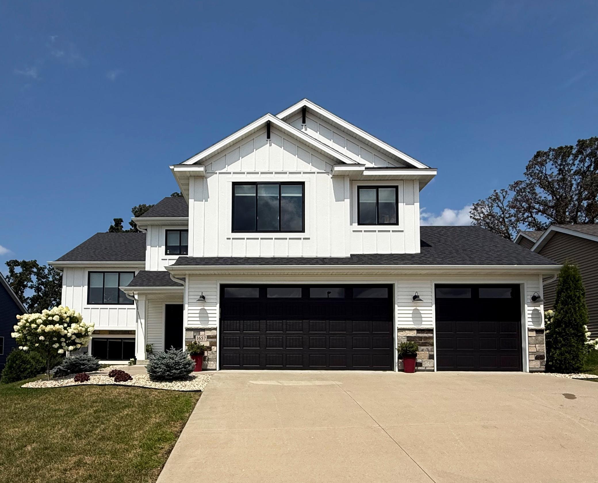 1st image of 1657 Century Ridge Ln Ne, Rochester, MN 55906 | MLS# 7123477