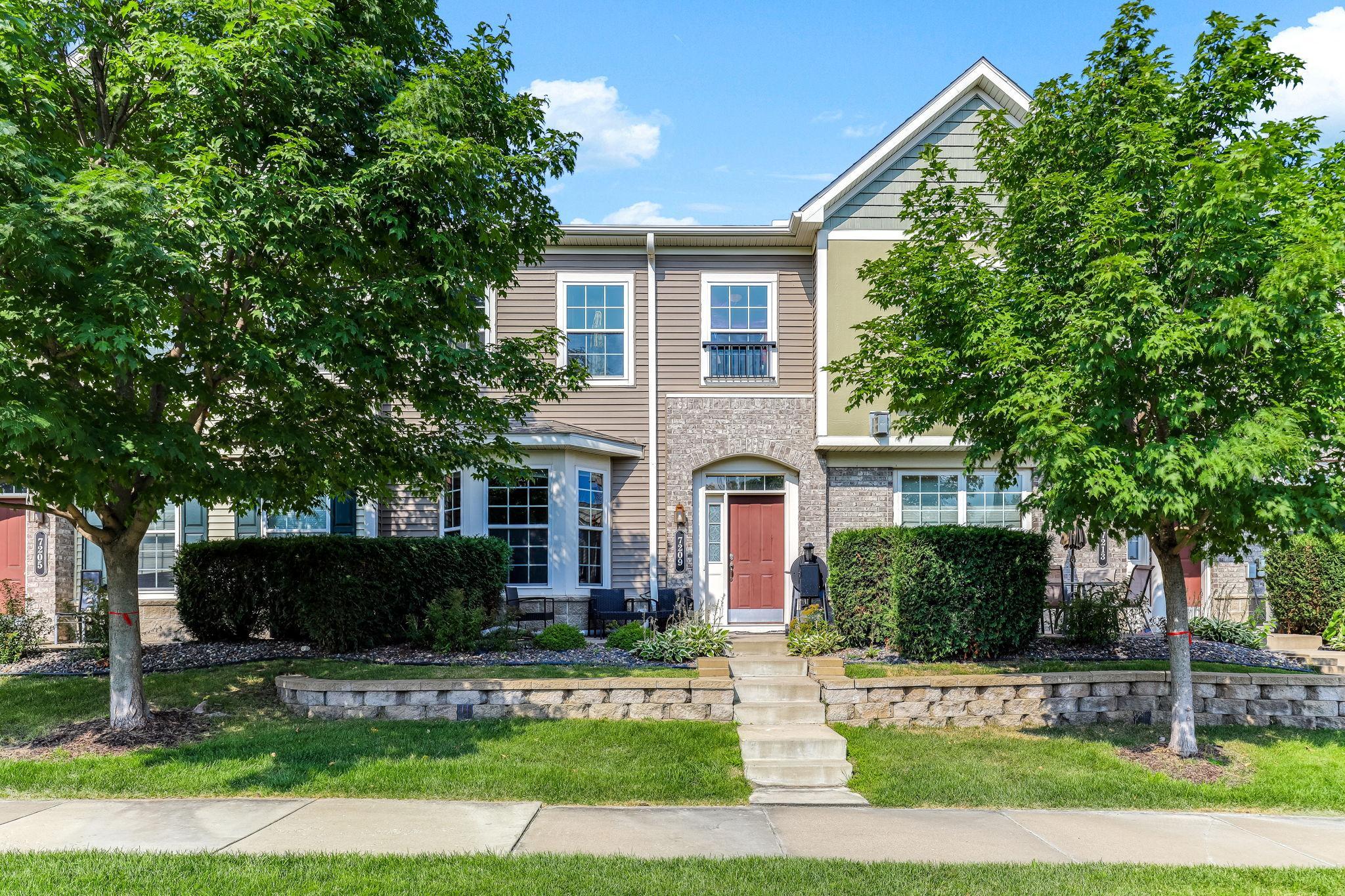 1st image of 7209 Jewel Ln N, Maple Grove, MN 55311 | MLS# 7123510