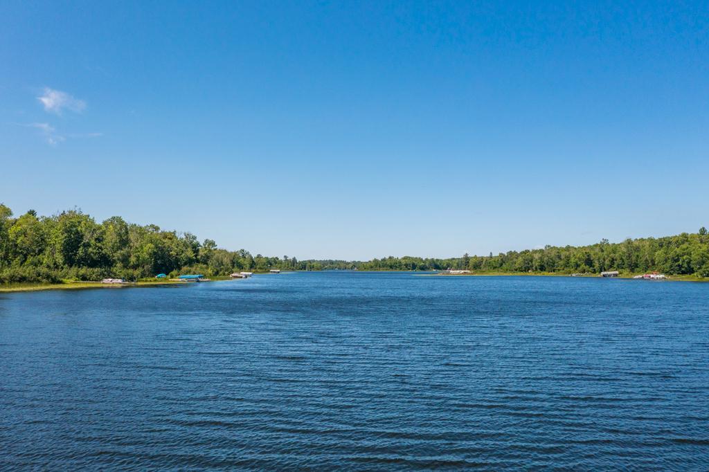 2nd image of 575 S Lake Lawrence Rd Ne, Outing, MN 56662 | MLS# 7123518