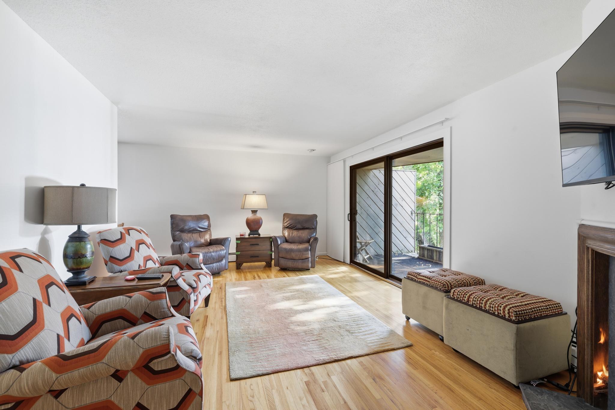5th image of 3033 E Bde Maka Ska Pkwy, Minneapolis, MN 55408