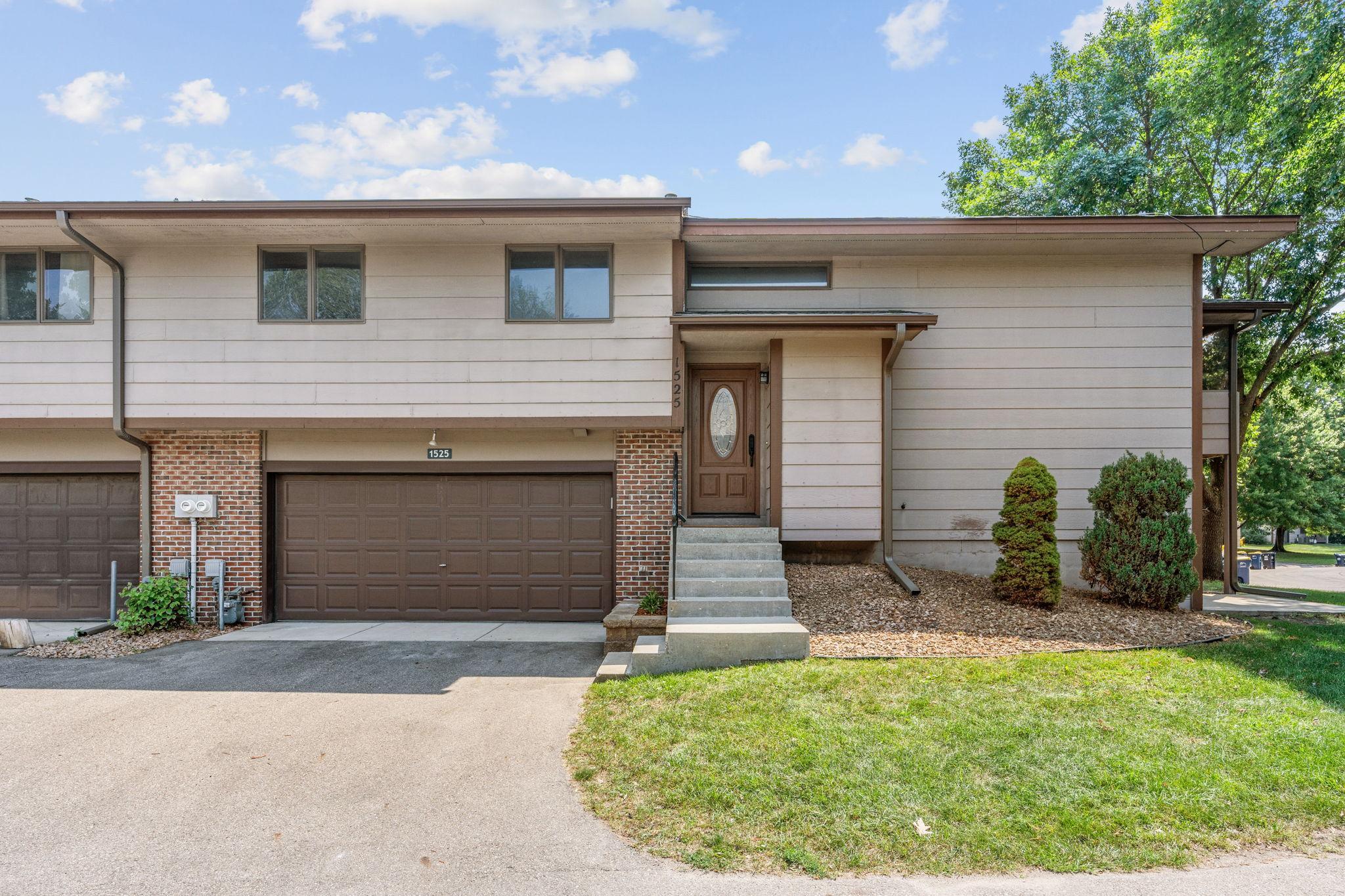 2nd image of 1525 Pheasantwood Trl, Northfield, MN 55057 | MLS# 7123578