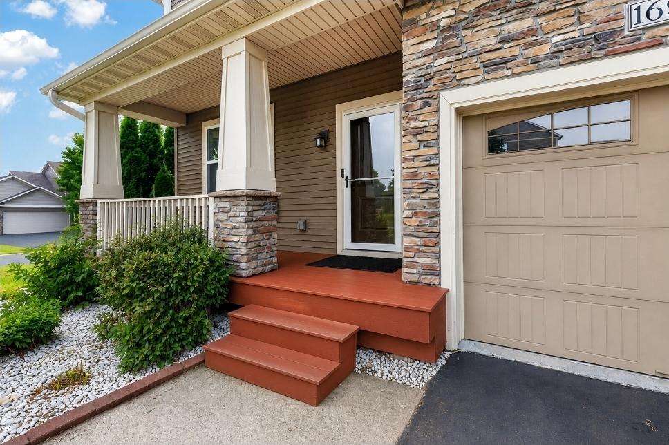 2nd image of 16991 Evening Ter, Lakeville, MN 55044 | MLS# 7123608