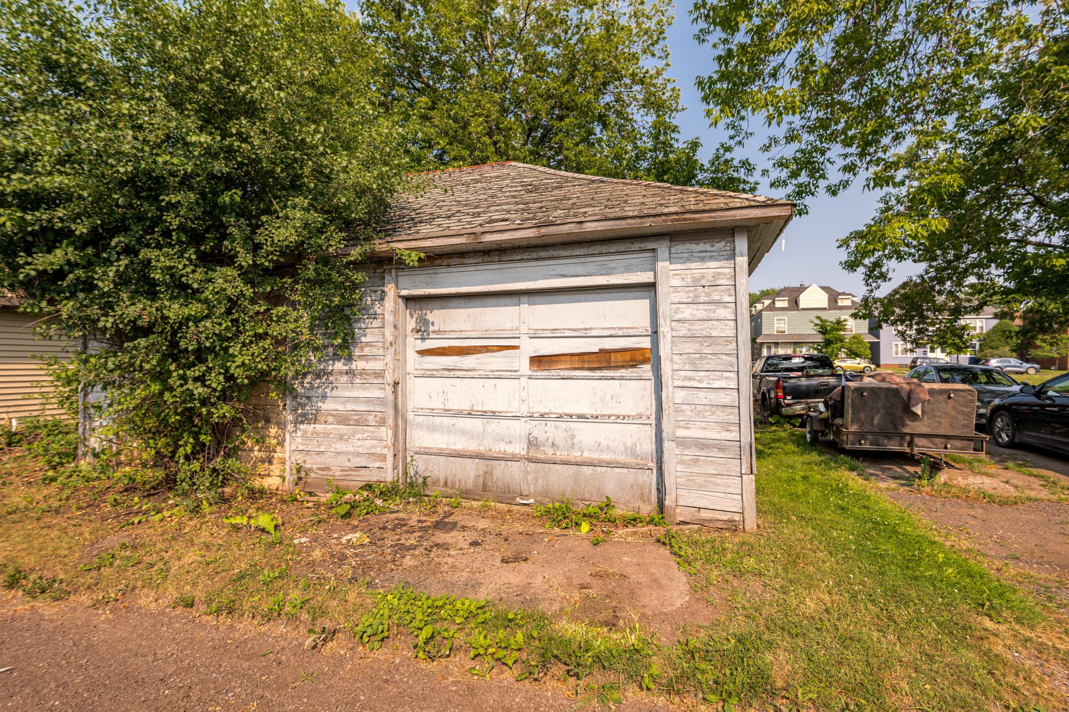 8th image of 1813 John Ave, Superior, WI 54880 | MLS# 7123612