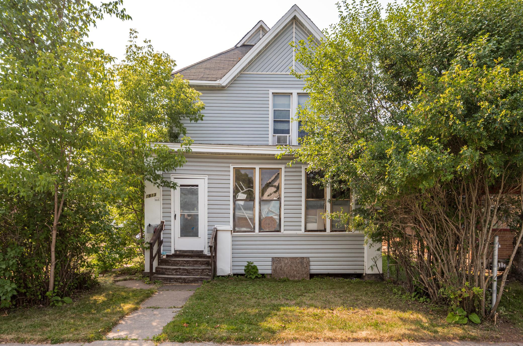 1st image of 1813 John Ave, Superior, WI 54880 | MLS# 7123612