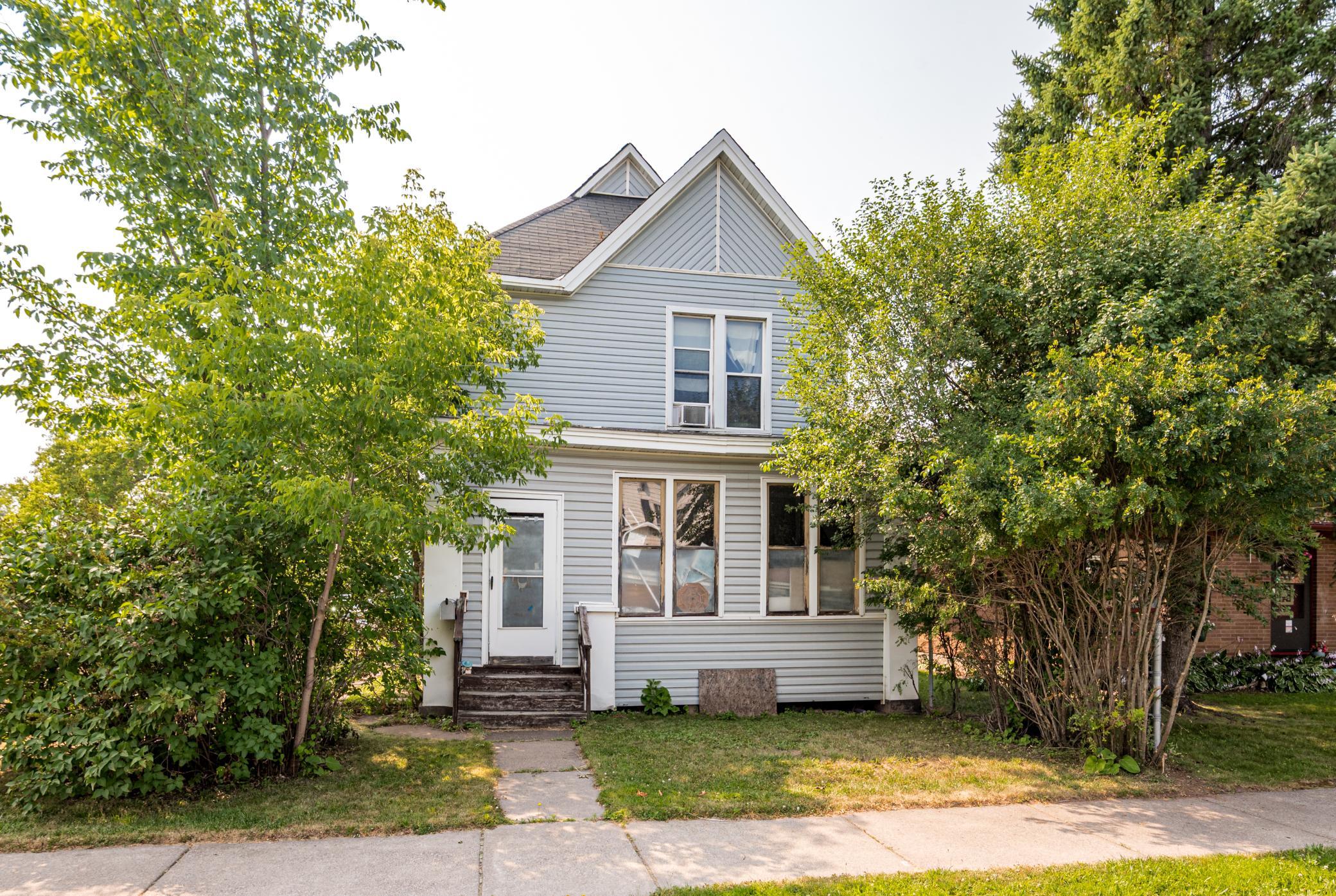 2nd image of 1813 John Ave, Superior, WI 54880 | MLS# 7123612