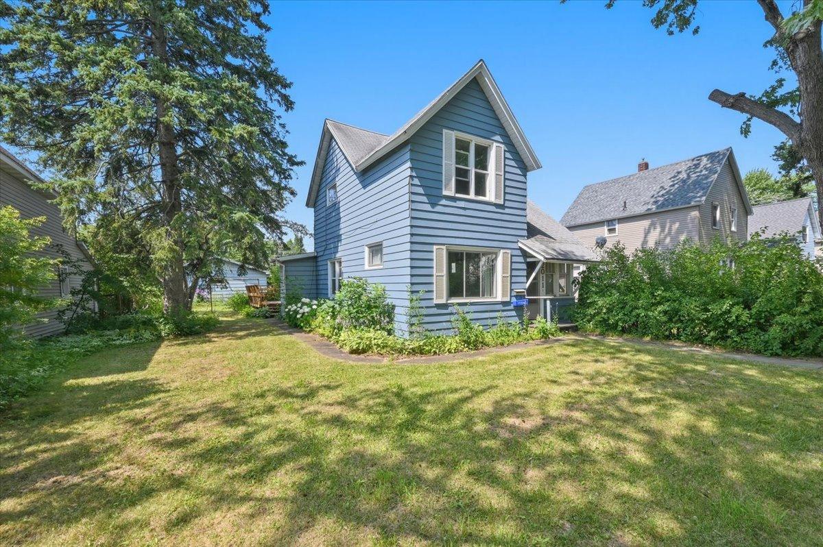 23rd image of 2011 Missouri Ave, Superior, WI 54880 | MLS# 7123618