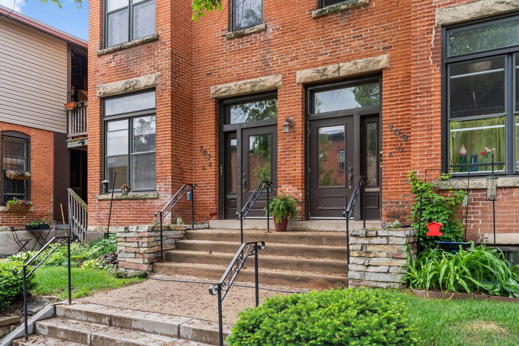 2nd image of 707 W 25th St #707A, Minneapolis, MN 55405 | MLS# 7123619
