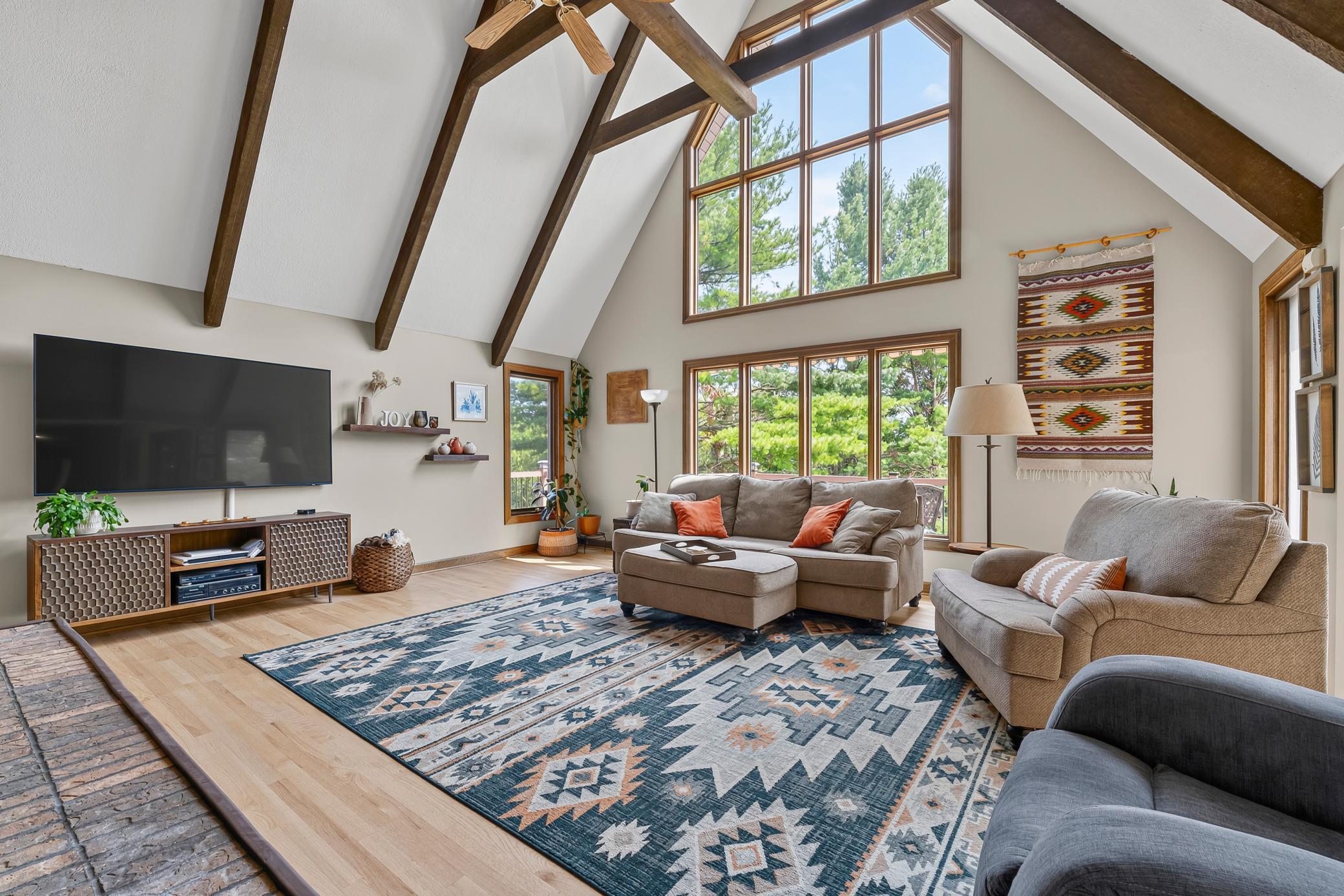 4th image of 3640 Ne Lakeview Ct Ne, Rochester, MN 55906 | MLS# 7123630