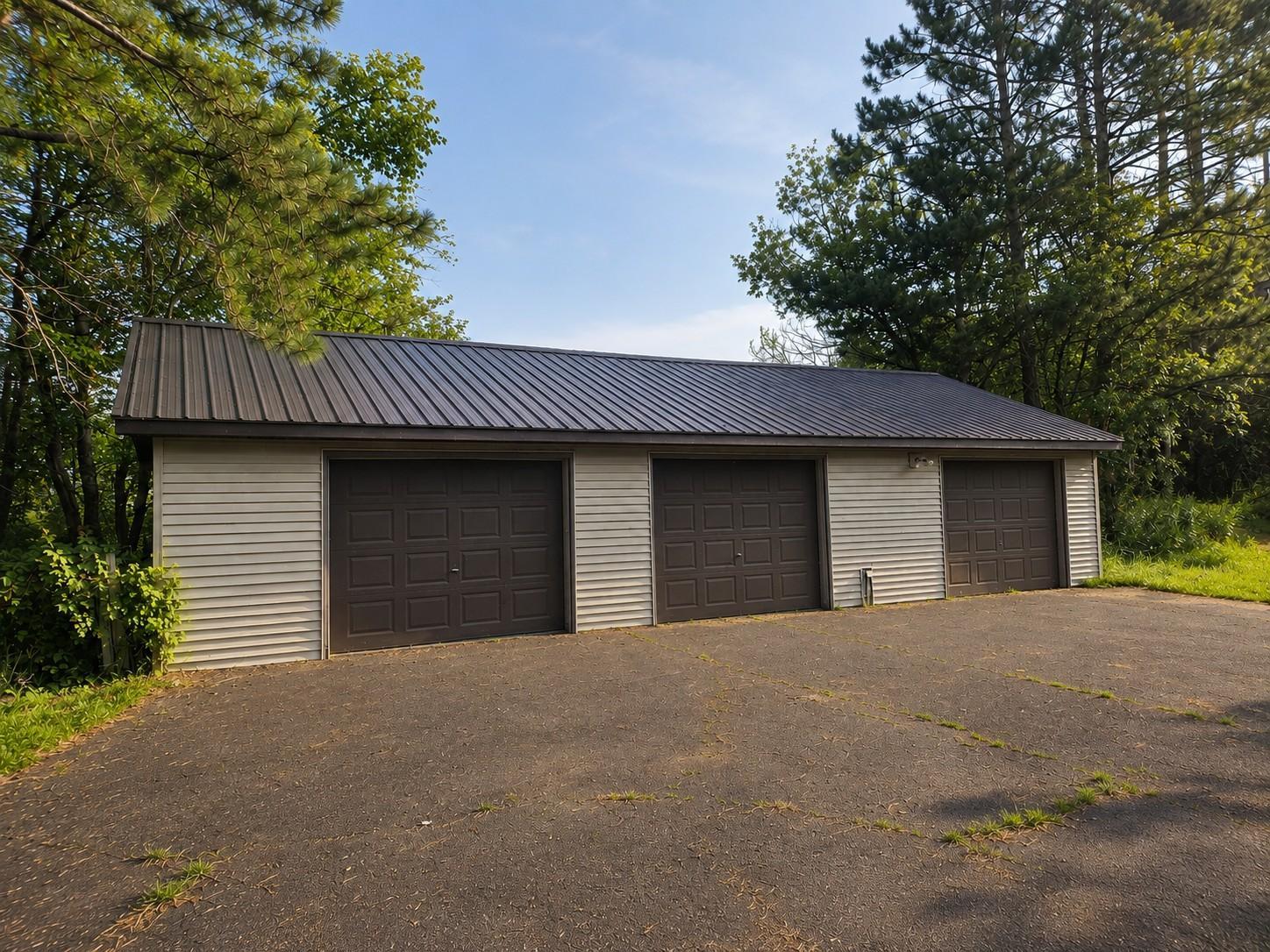4th image of 584 21 1/2 Ave, Cumberland, WI 54829 | MLS# 7123669