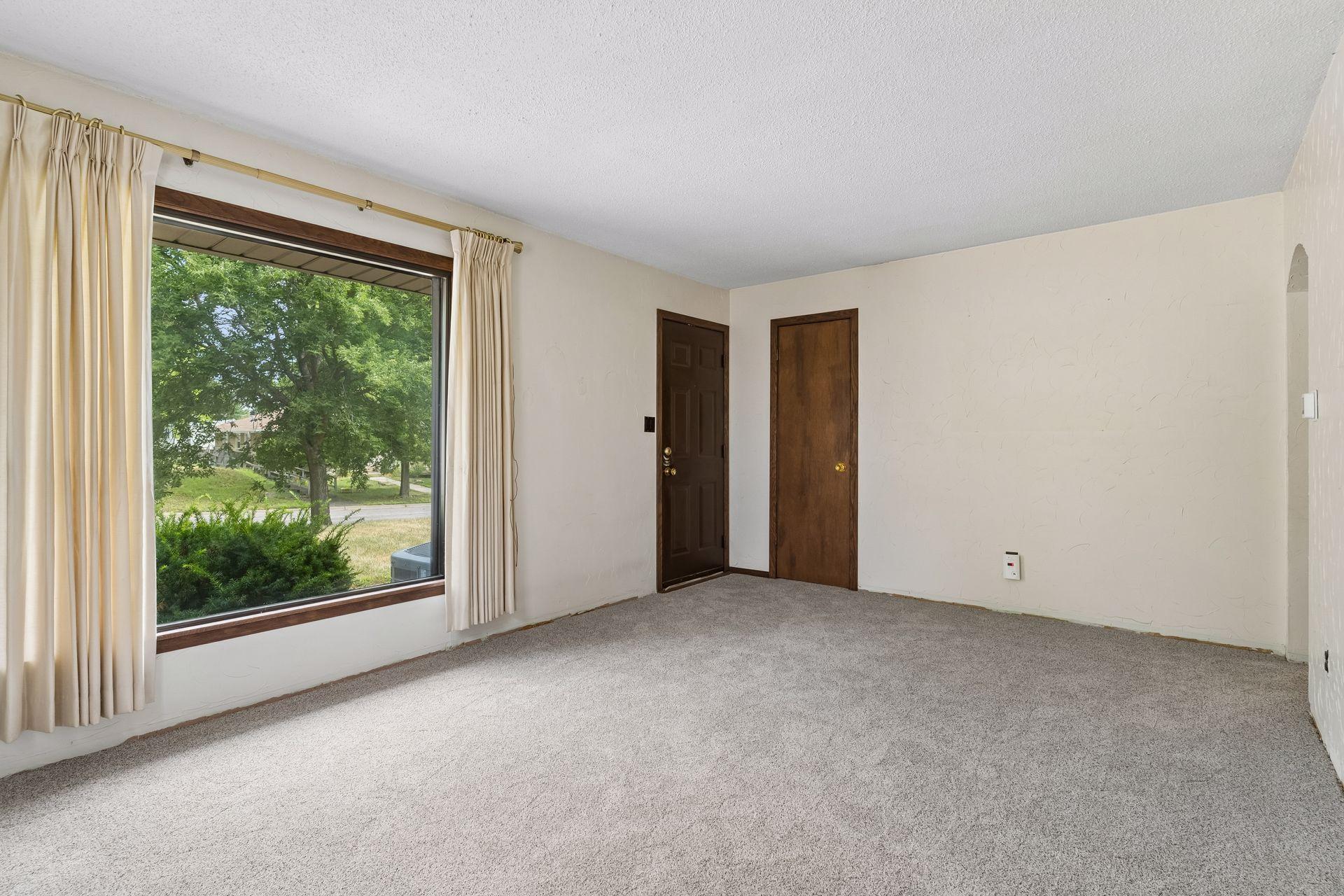 5th image of 96 Orange Ave W, Saint Paul, MN 55117 | MLS# 7123686