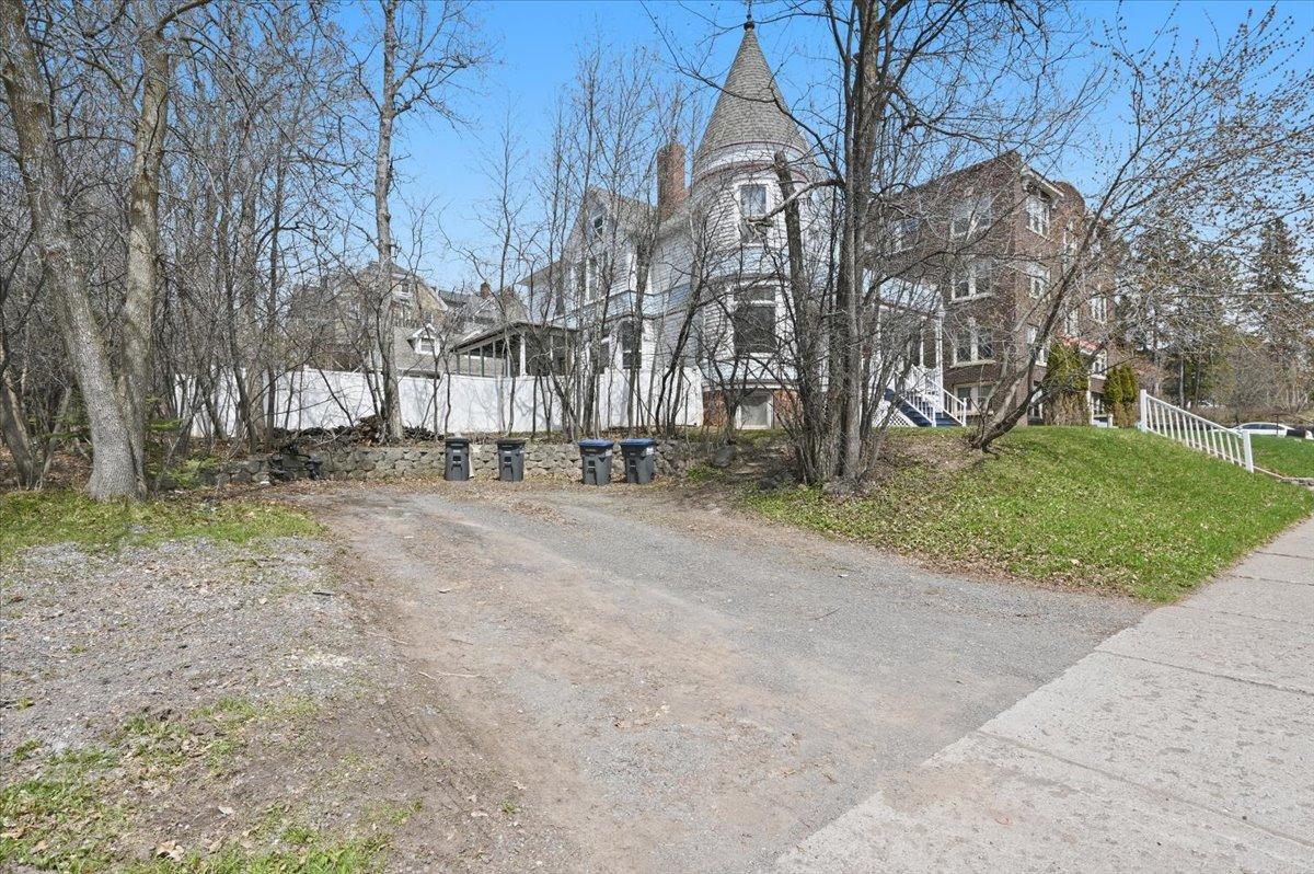 45th image of 1727 E Superior St, Duluth, MN 55812 | MLS# 7123750