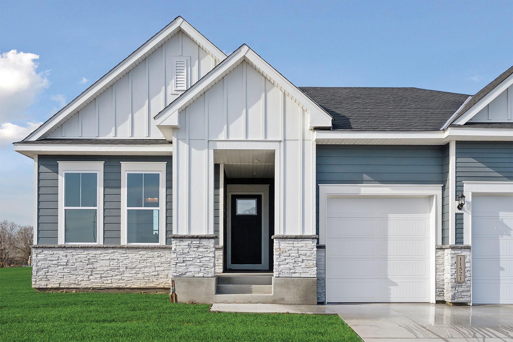 2nd image of 11646 Harbor Cir N, Maple Grove, MN 55369 | MLS# 7123794