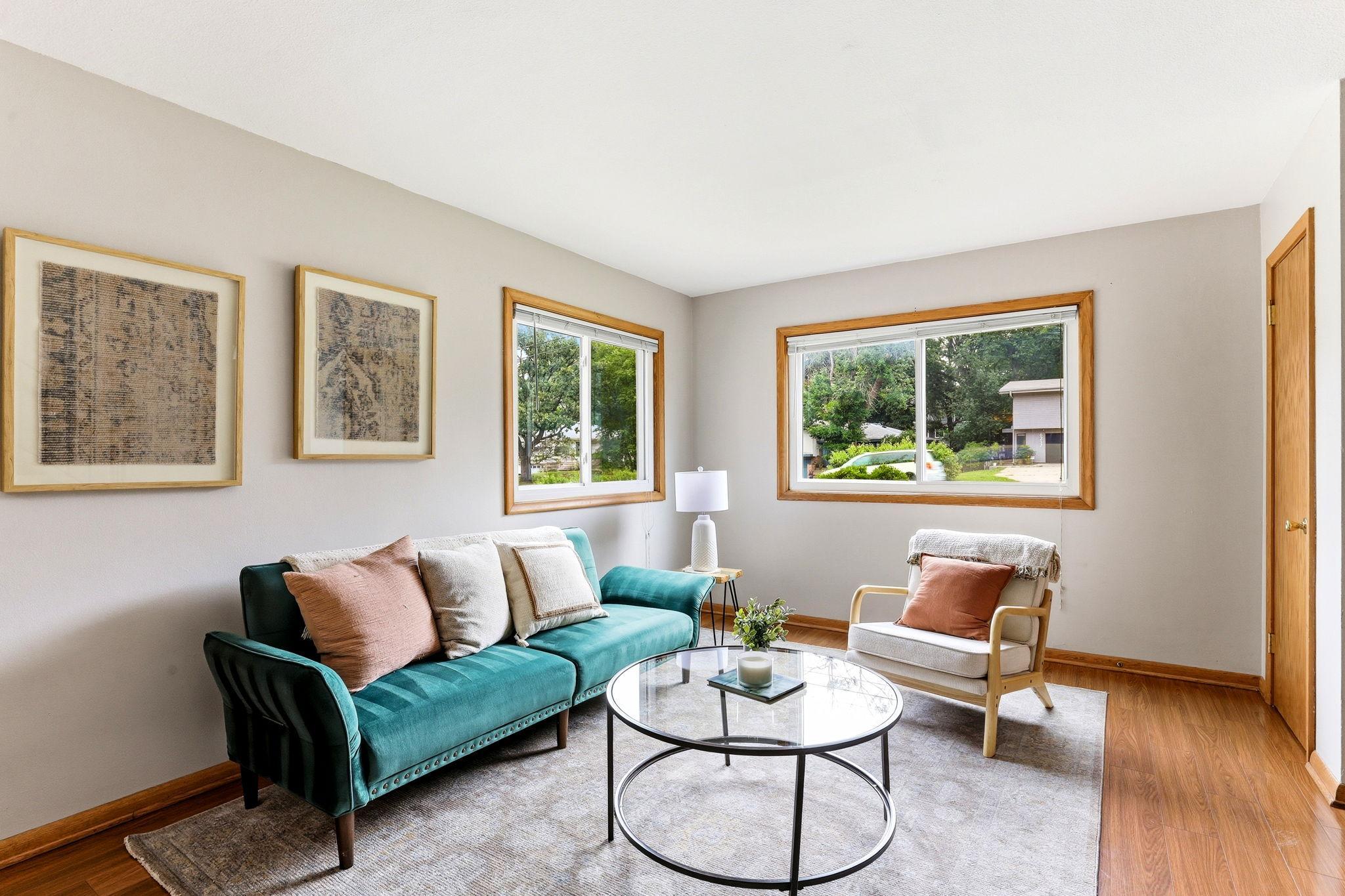 4th image of 6218 France Ave S, Edina, MN 55410 | MLS# 7123795