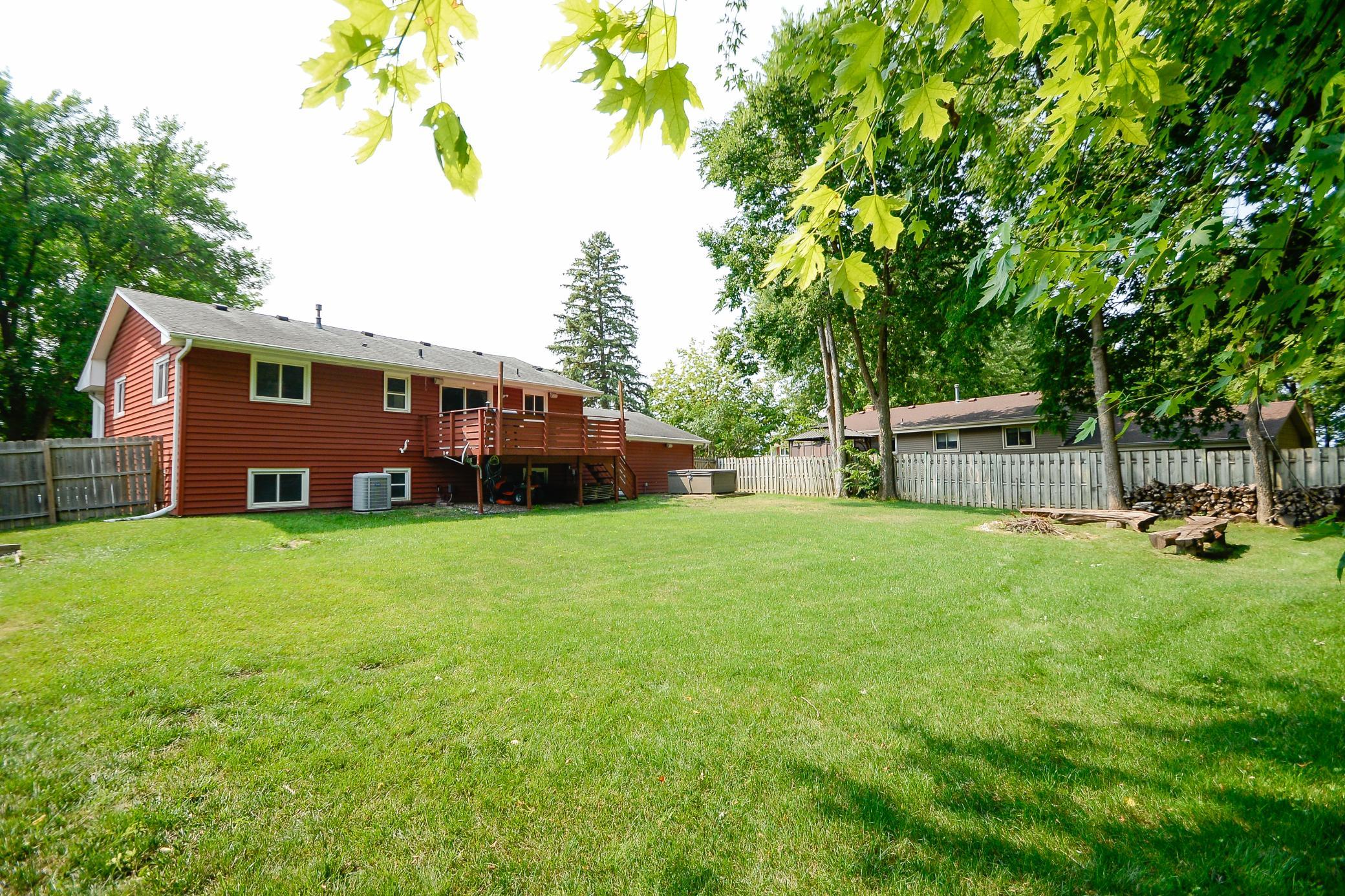 2nd image of 1400 Viking Dr, Buffalo, MN 55313 | MLS# 7123827