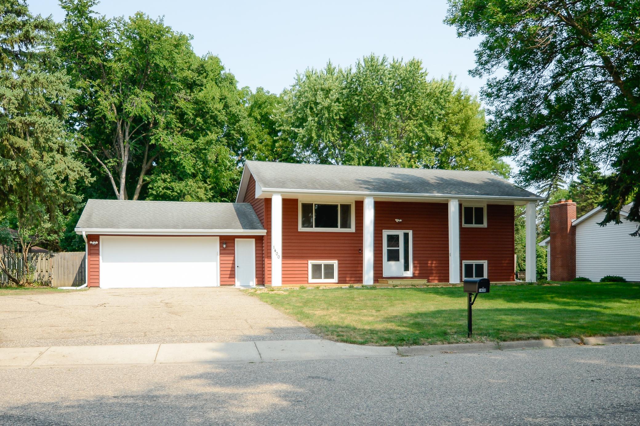 1st image of 1400 Viking Dr, Buffalo, MN 55313 | MLS# 7123827