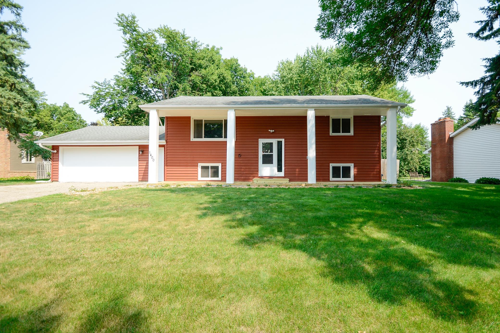 3rd image of 1400 Viking Dr, Buffalo, MN 55313 | MLS# 7123827
