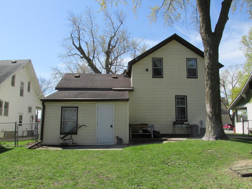 2nd image of 23 6th St Nw, Rochester, MN 55901 | MLS# 7123831
