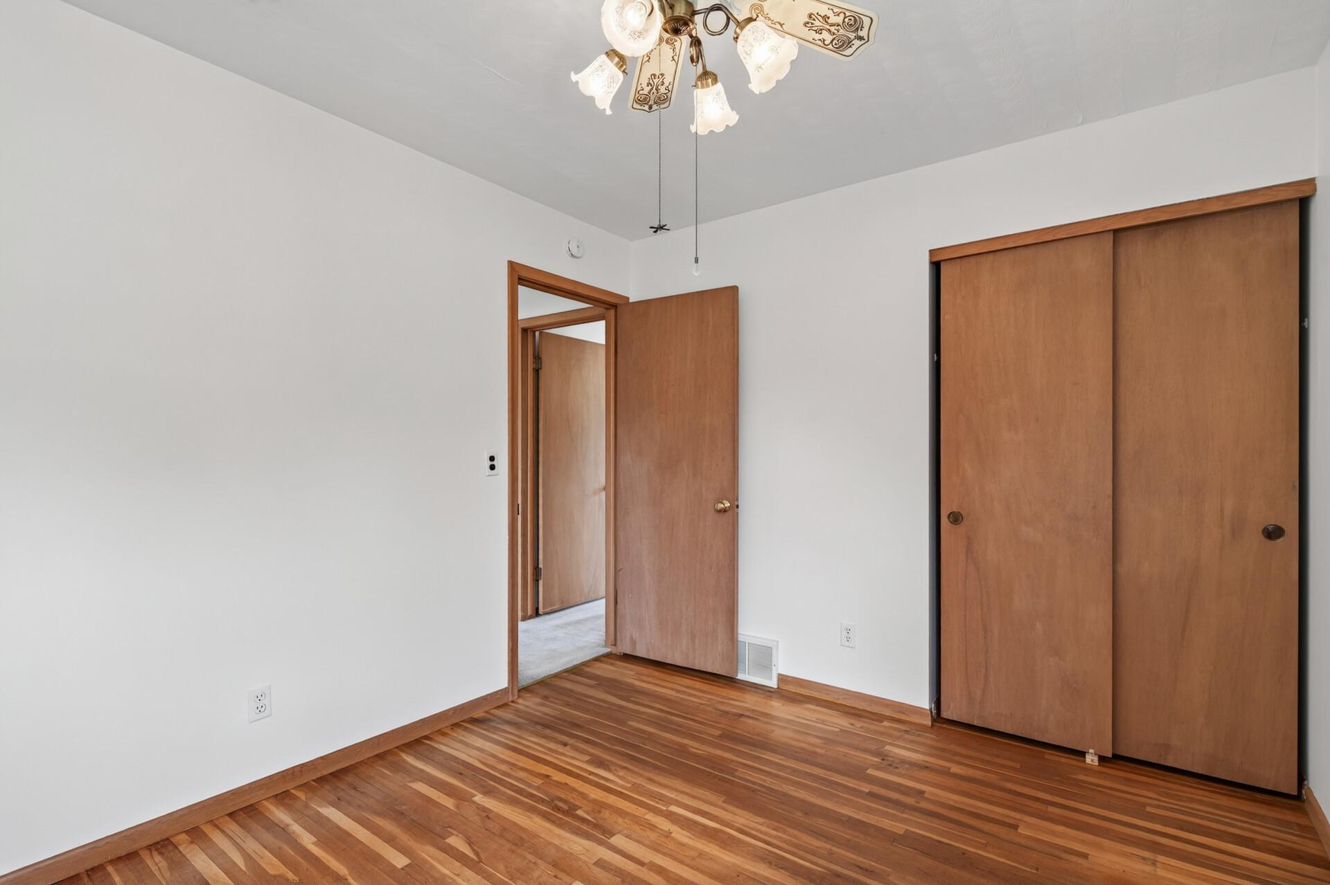 37th image of 6836 Monroe St Ne, Minneapolis, MN 55432 | MLS# 7123834