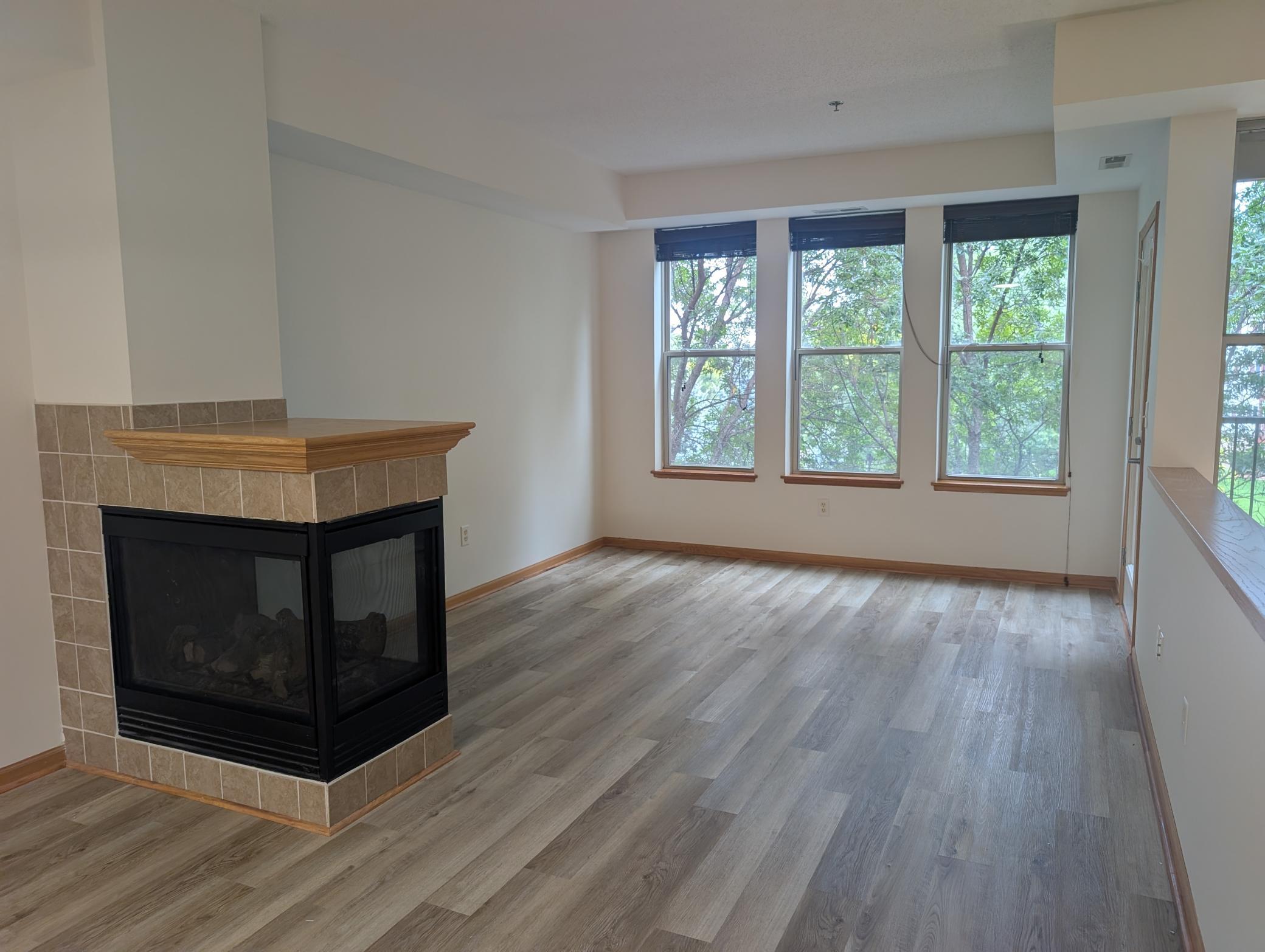 1st image of 150 E Burnsville Pkwy #303, Burnsville, MN 55337 | MLS# 7123836