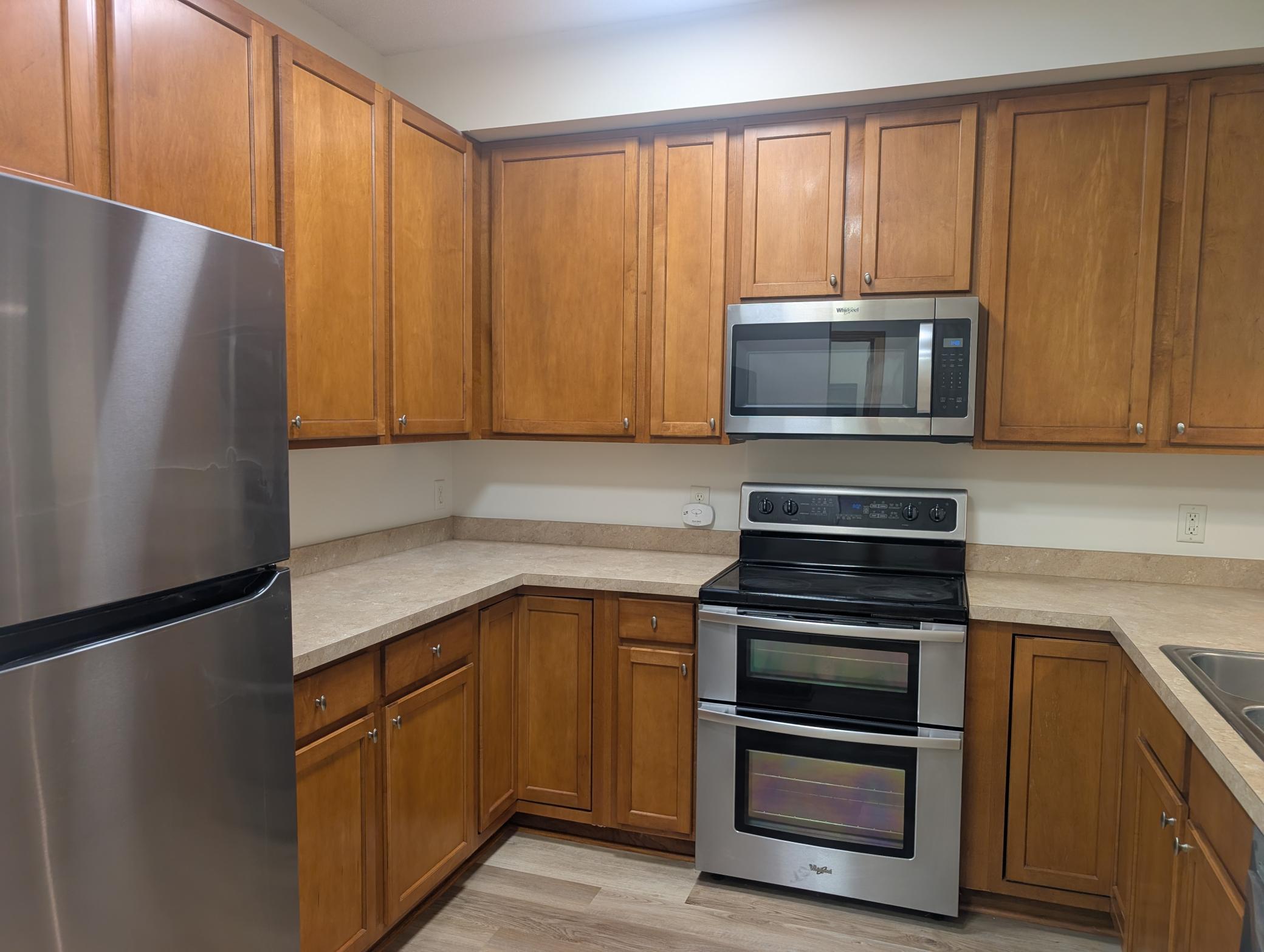 5th image of 150 E Burnsville Pkwy #303, Burnsville, MN 55337 | MLS# 7123836