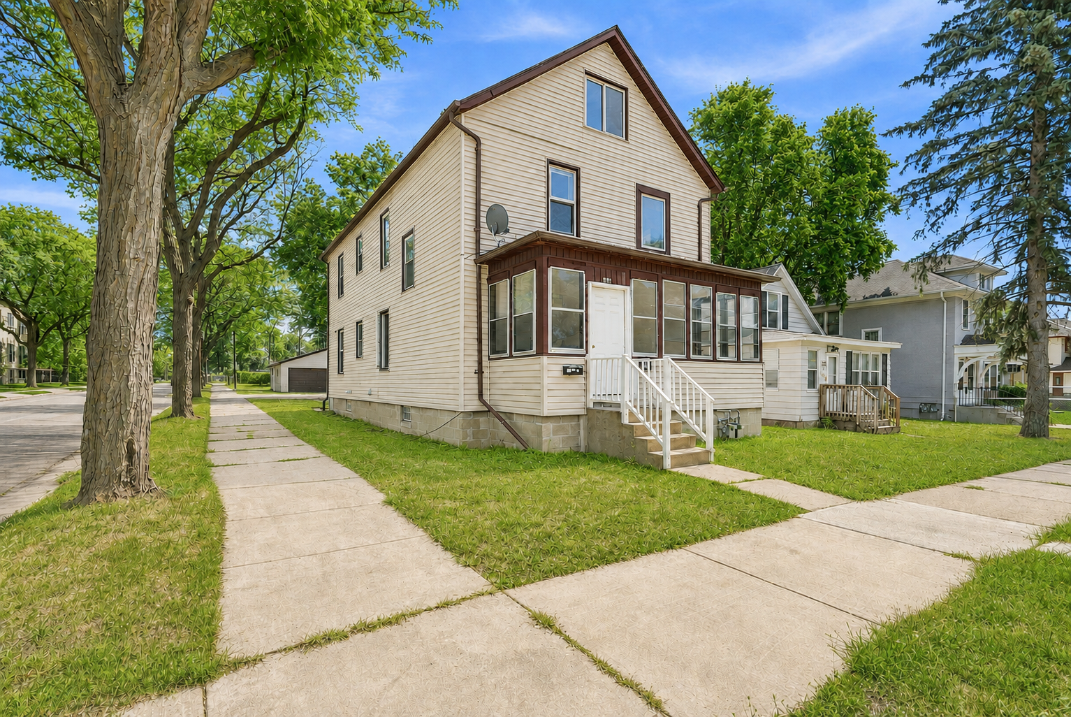 2nd image of 726 Morgan Ave N, Minneapolis, MN 55411 | MLS# 7123850