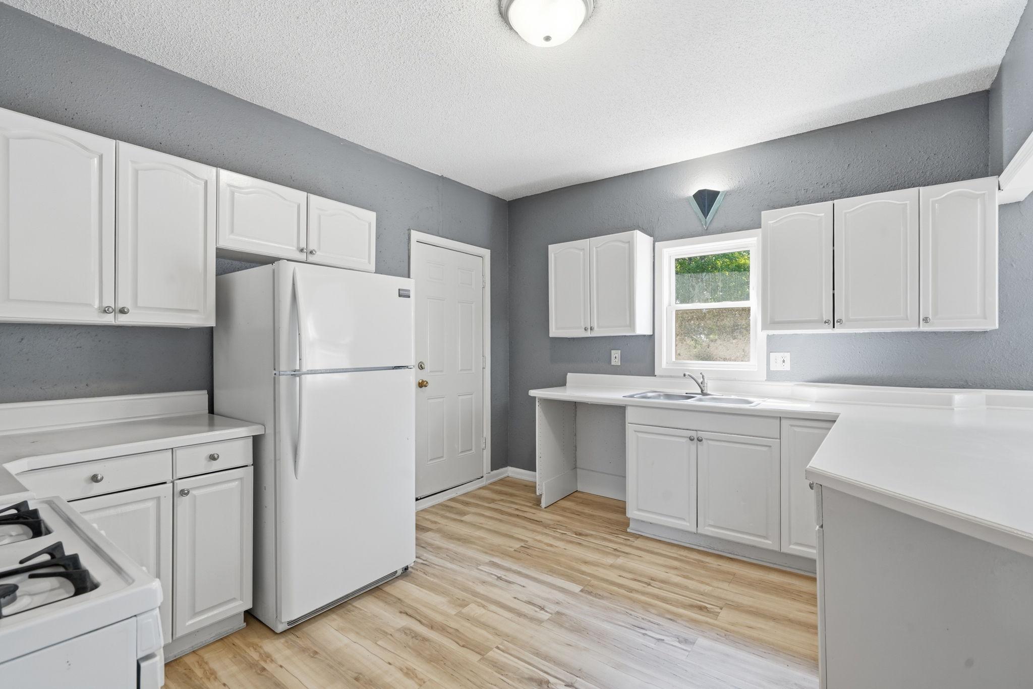 4th image of 726 Morgan Ave N, Minneapolis, MN 55411 | MLS# 7123850