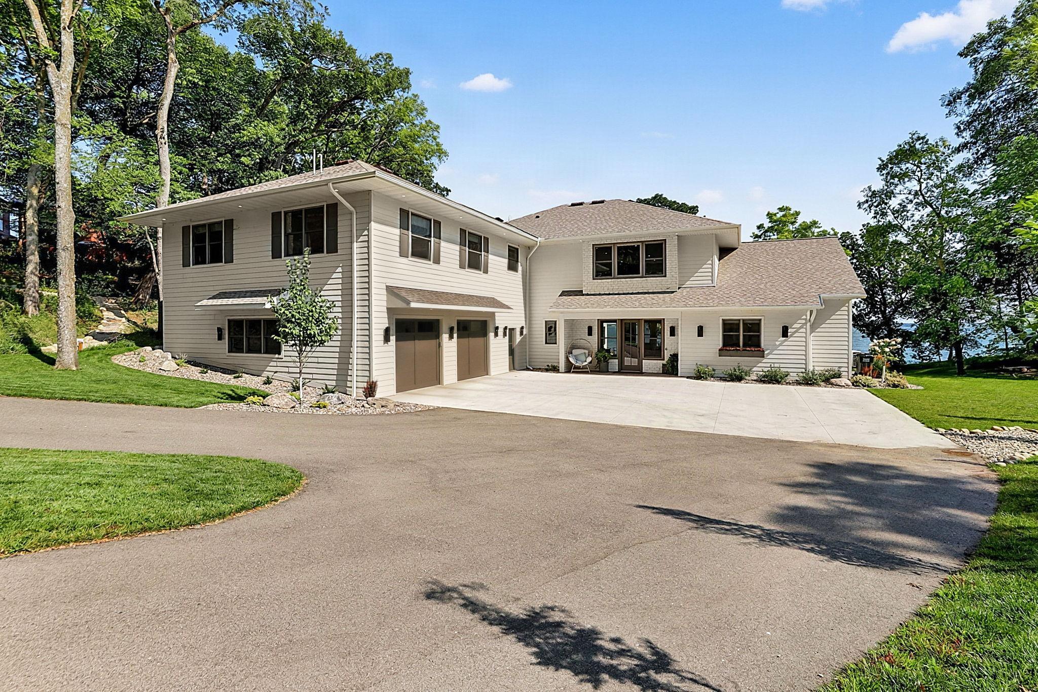 1st image of 8995 N Shore Dr, Spicer, MN 56288 | MLS# 7123873