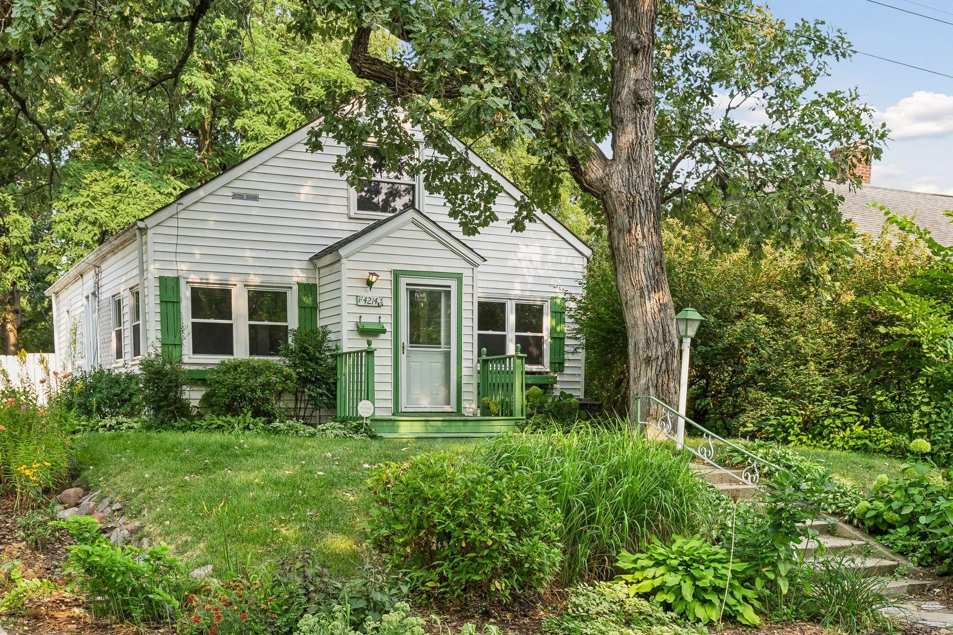 1st image of 4214 Alabama Ave S, Minneapolis, MN 55416 | MLS# 7123875