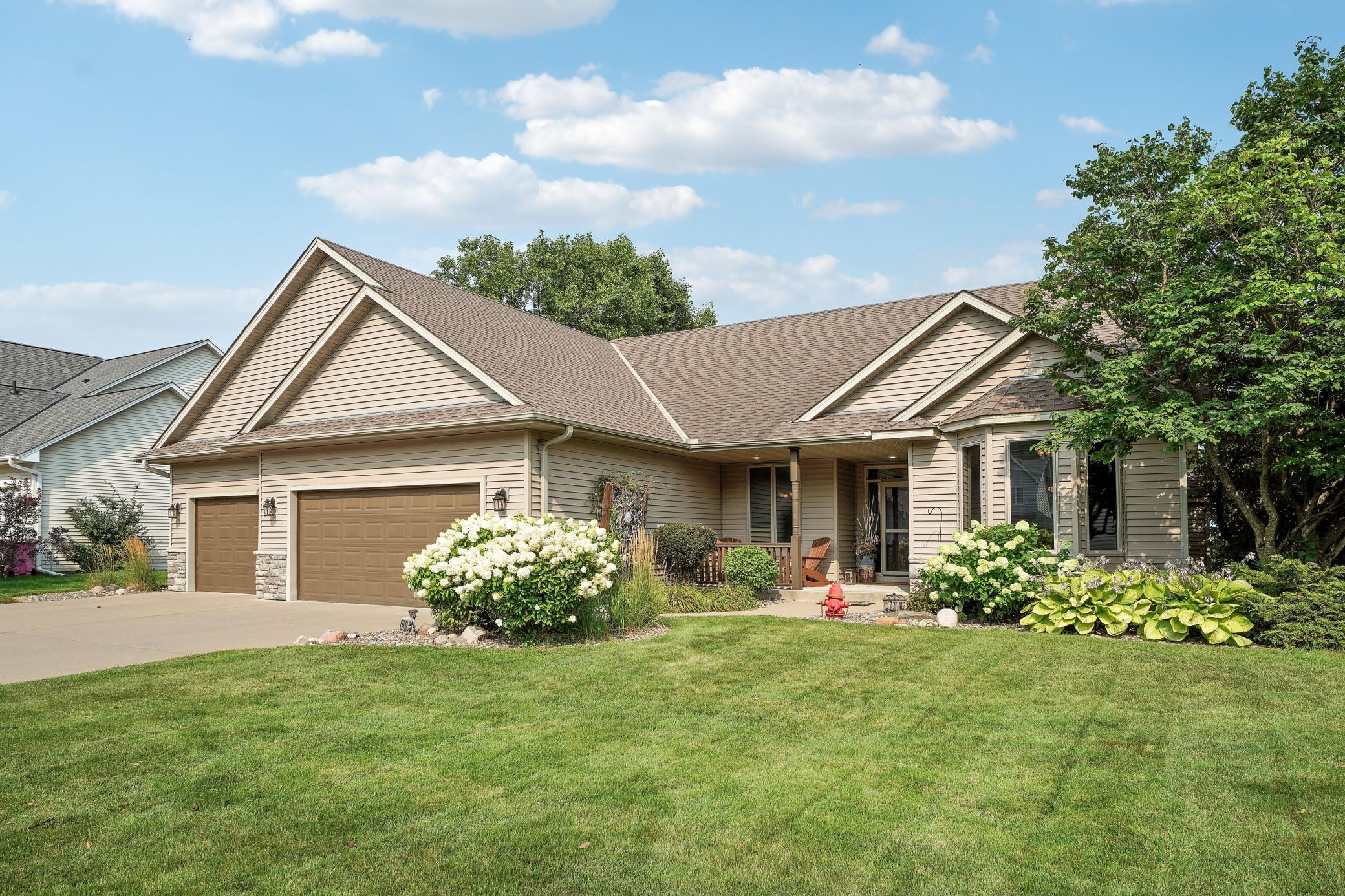 2nd image of 553 Tuttle Dr, Hastings, MN 55033 | MLS# 7123894