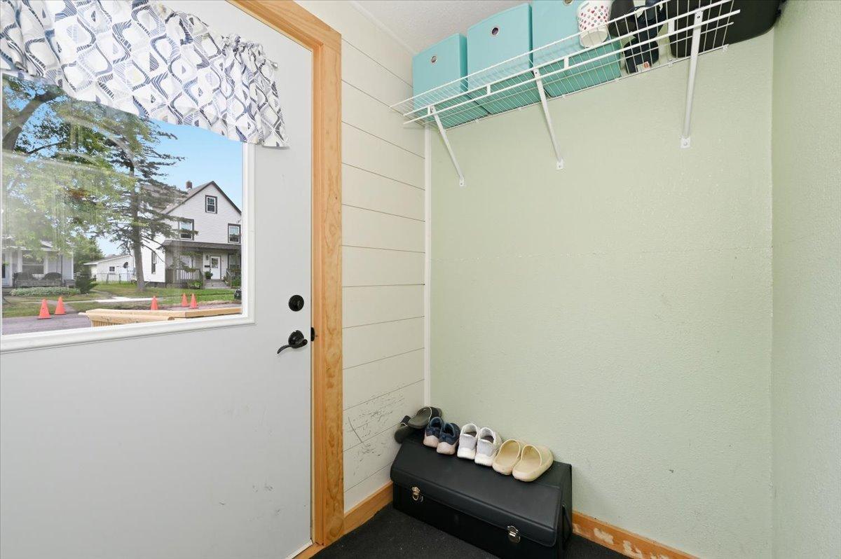 4th image of 2334 Banks Ave, Superior, WI 54880 | MLS# 7123904