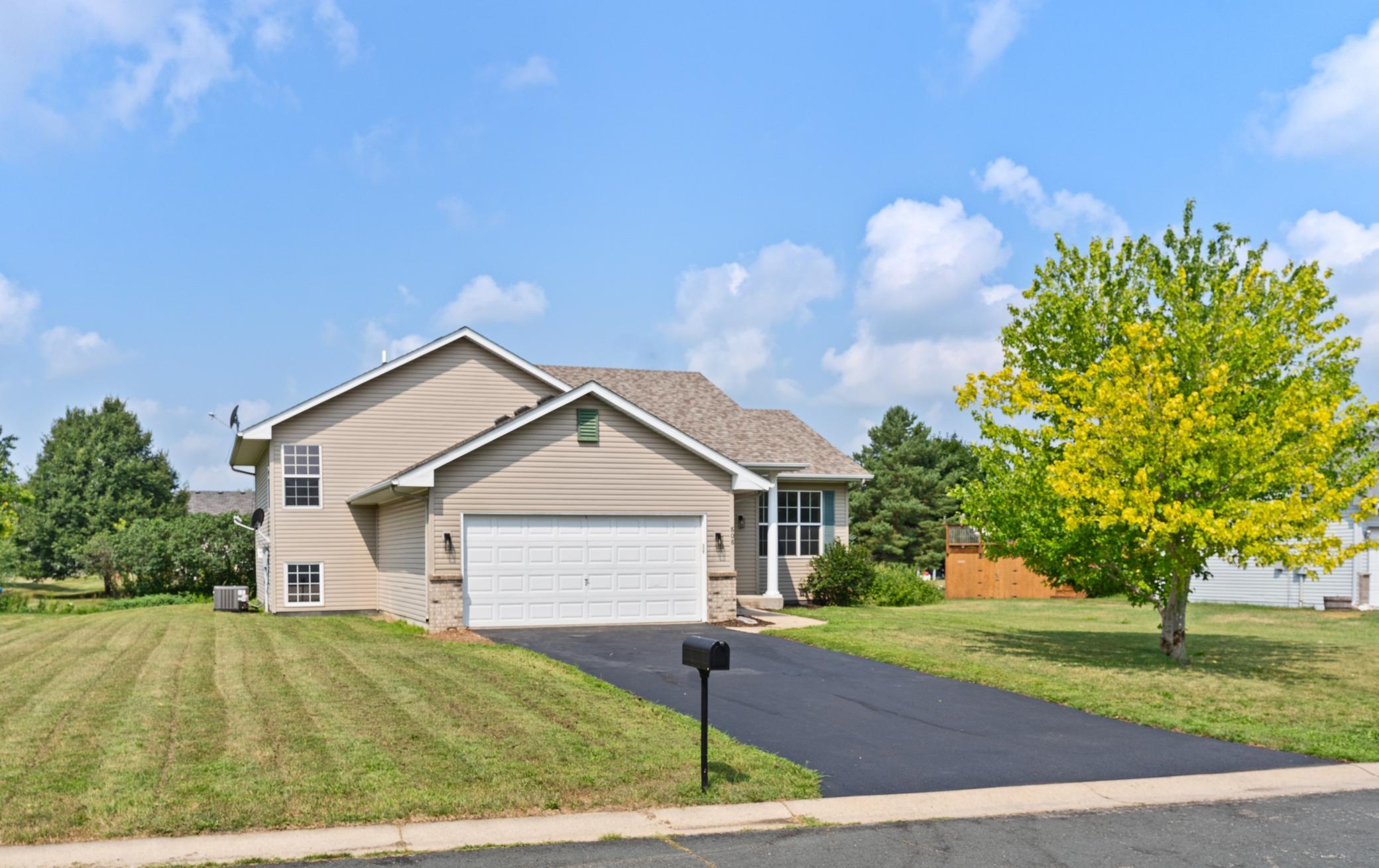 63rd image of 808 Lindsey Ln, Belle Plaine, MN 56011 | MLS# 7123911