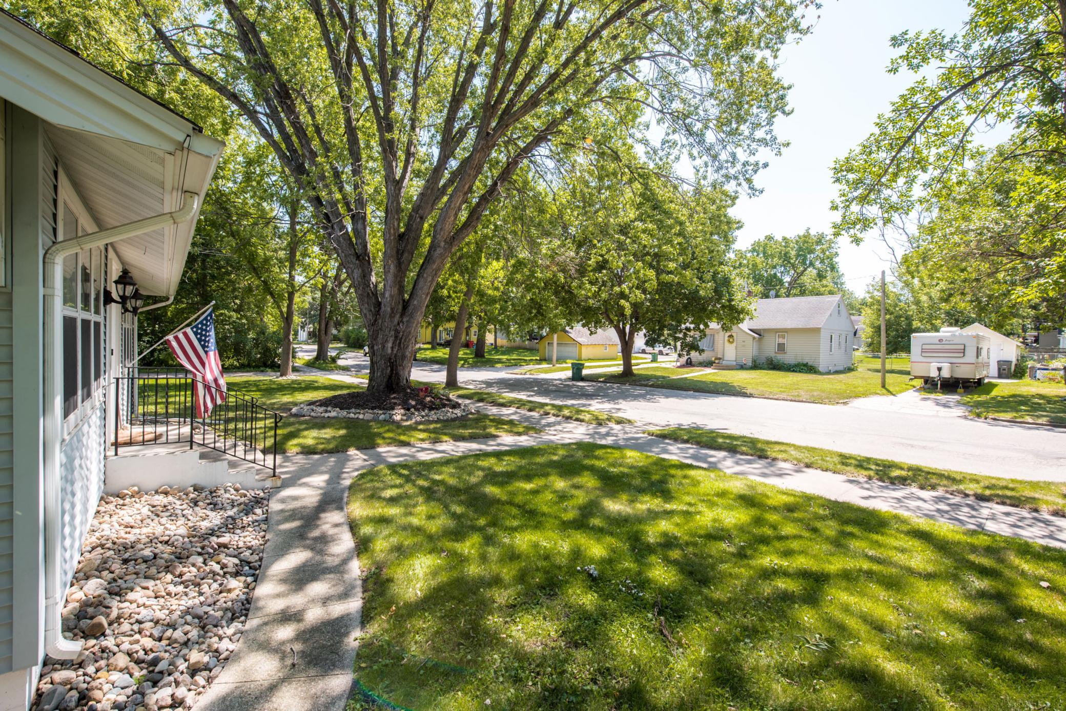 2nd image of 305 8th Ave E, Alexandria, MN 56308 | MLS# 7123916