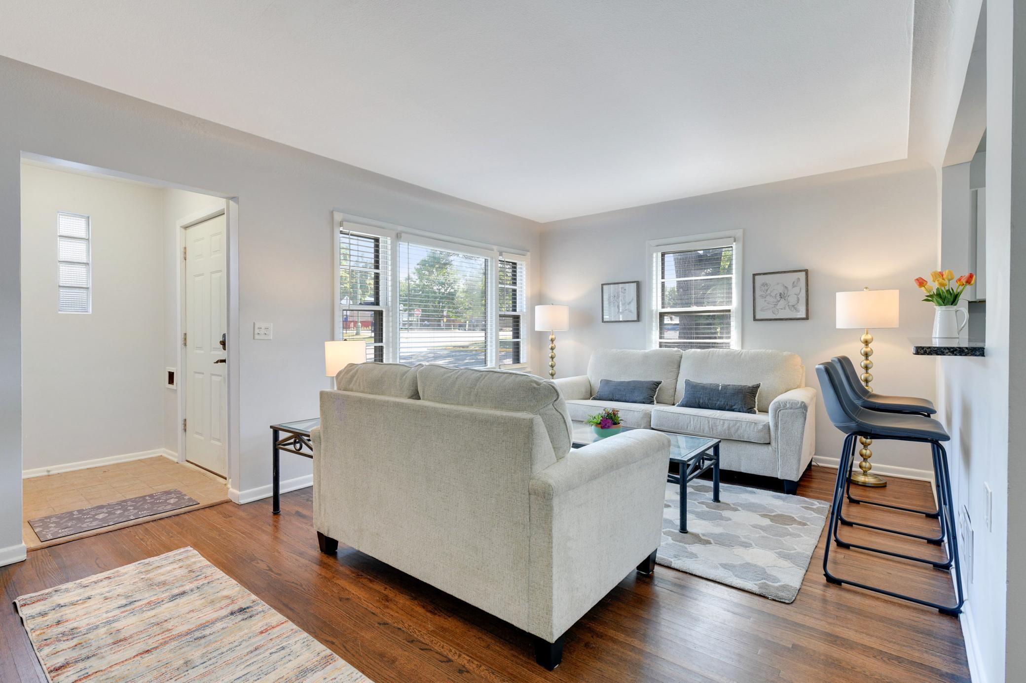 5th image of 3998 Brunswick Ave S, Saint Louis Park, MN 55416 | MLS# 7123920