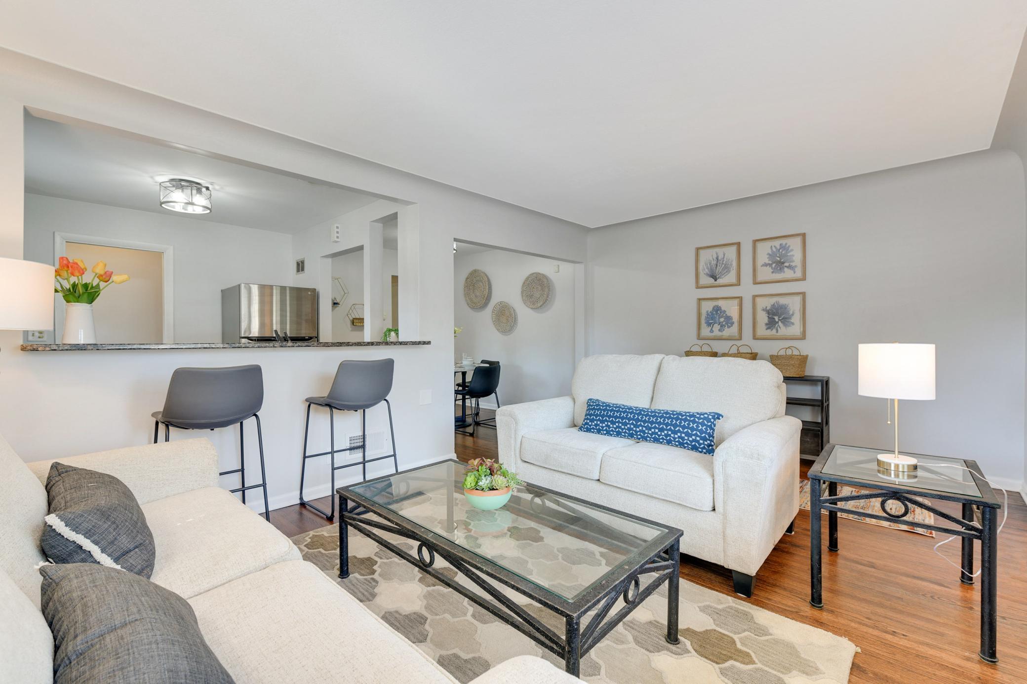 4th image of 3998 Brunswick Ave S, Saint Louis Park, MN 55416 | MLS# 7123920