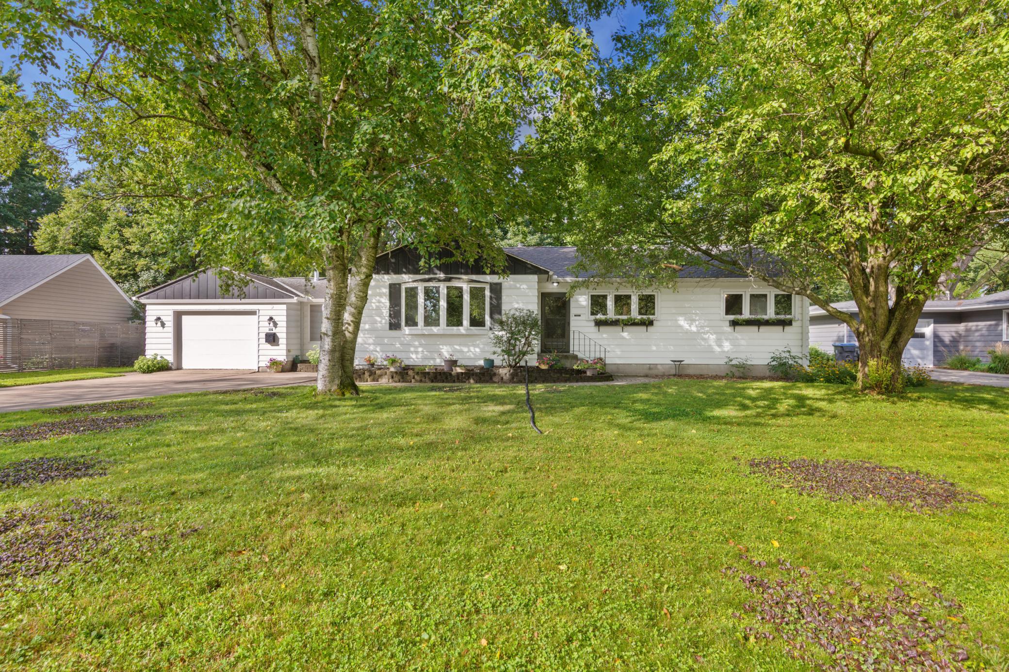 2nd image of 116 Ridgely Rd, Mankato, MN 56001 | MLS# 7123950