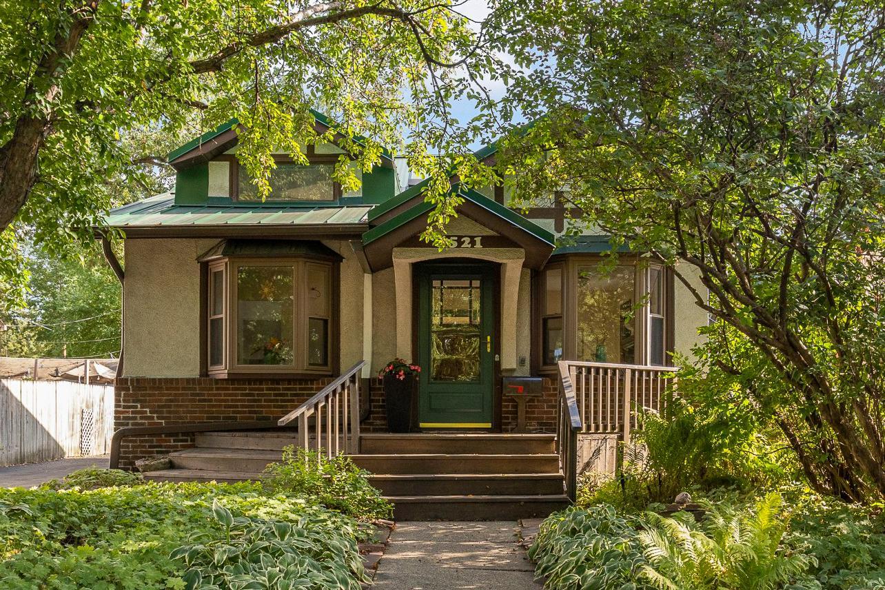 1st image of 3521 E Minnehaha Pkwy, Minneapolis, MN 55417 | MLS# 7123951