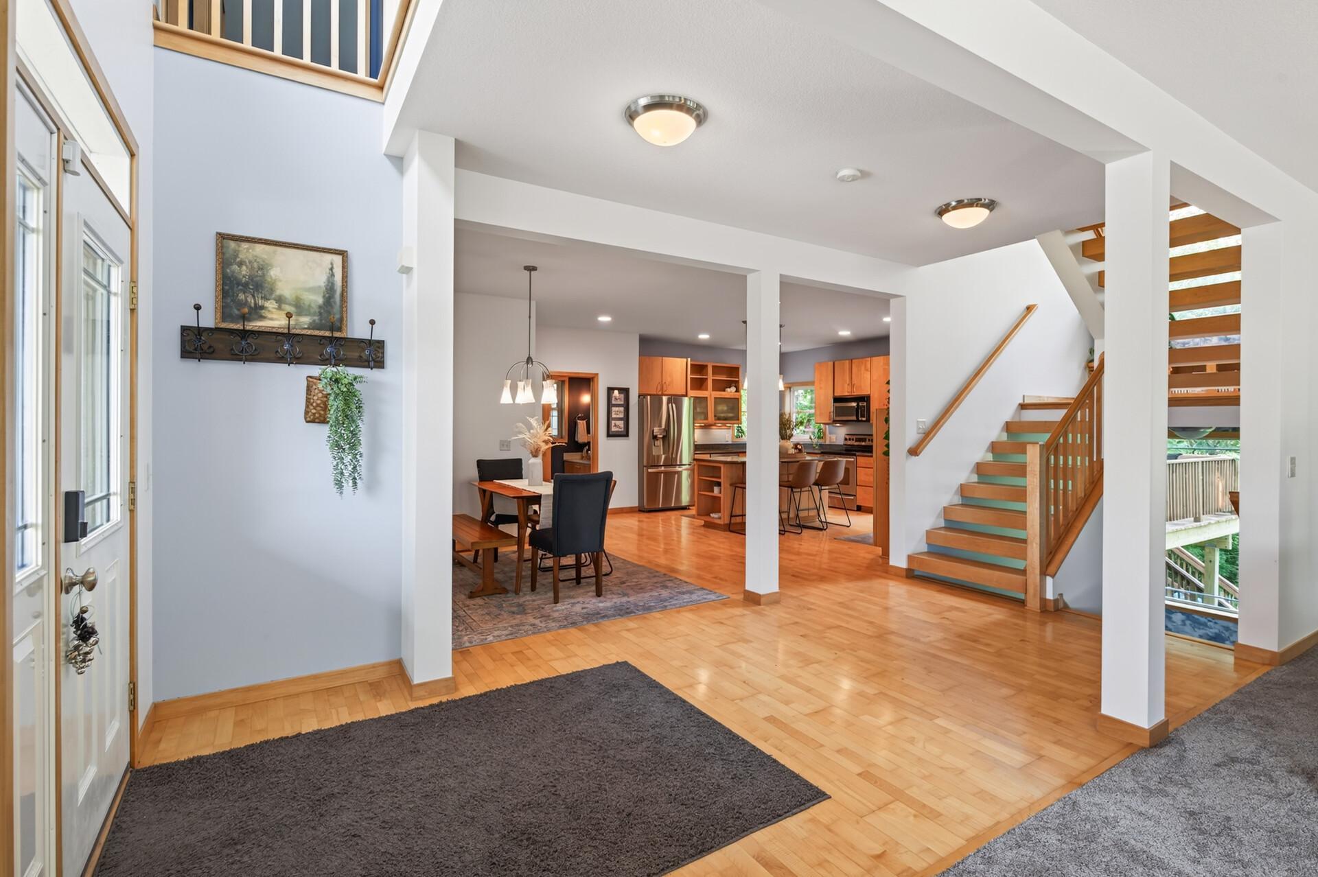 2nd image of 20310 Akin Ct, Farmington, MN 55024 | MLS# 7123956