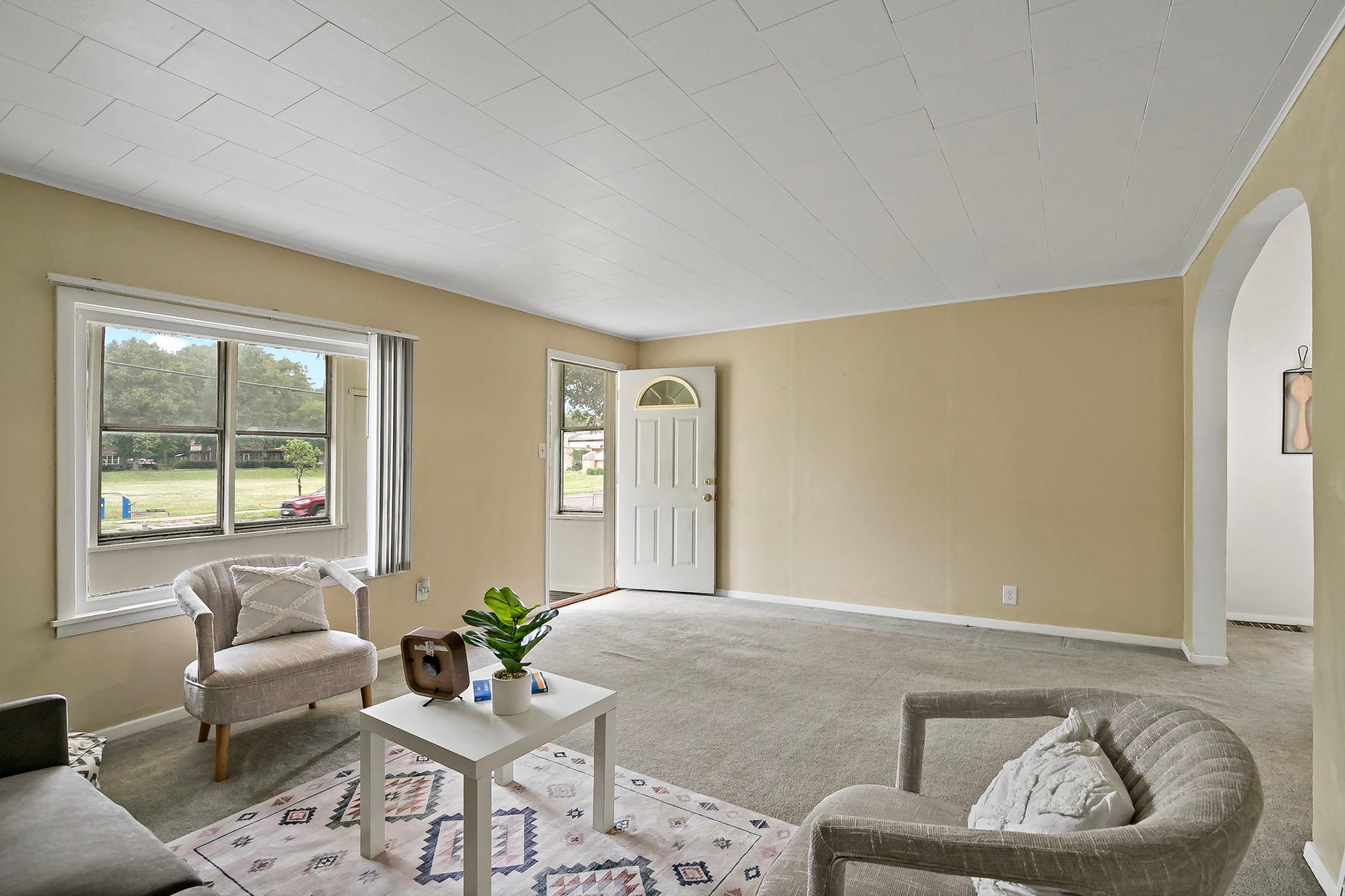 5th image of 918 Edgerton St, Saint Paul, MN 55130 | MLS# 7123961