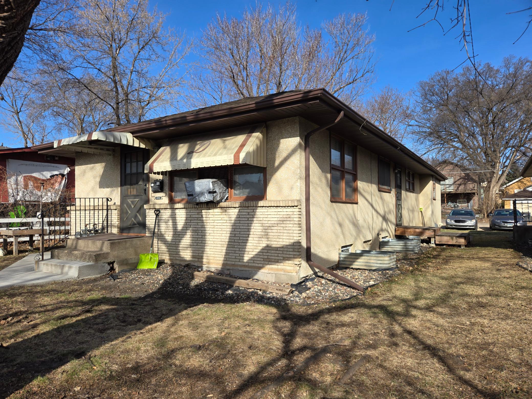 1st image of 1094 26th Ave Se, Minneapolis, MN 55414 | MLS# 7124009