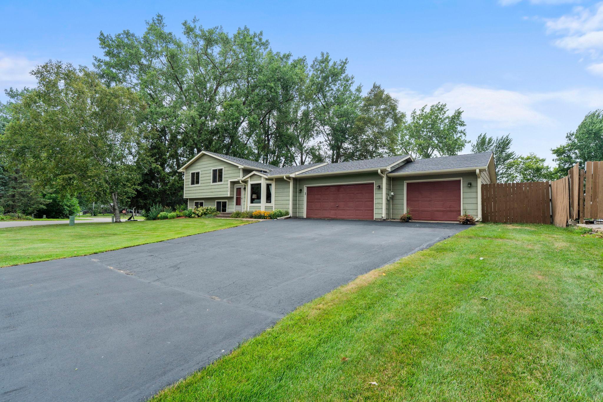 4th image of 1555 Lamotte Cir, Hugo, MN 55038 | MLS# 7124037