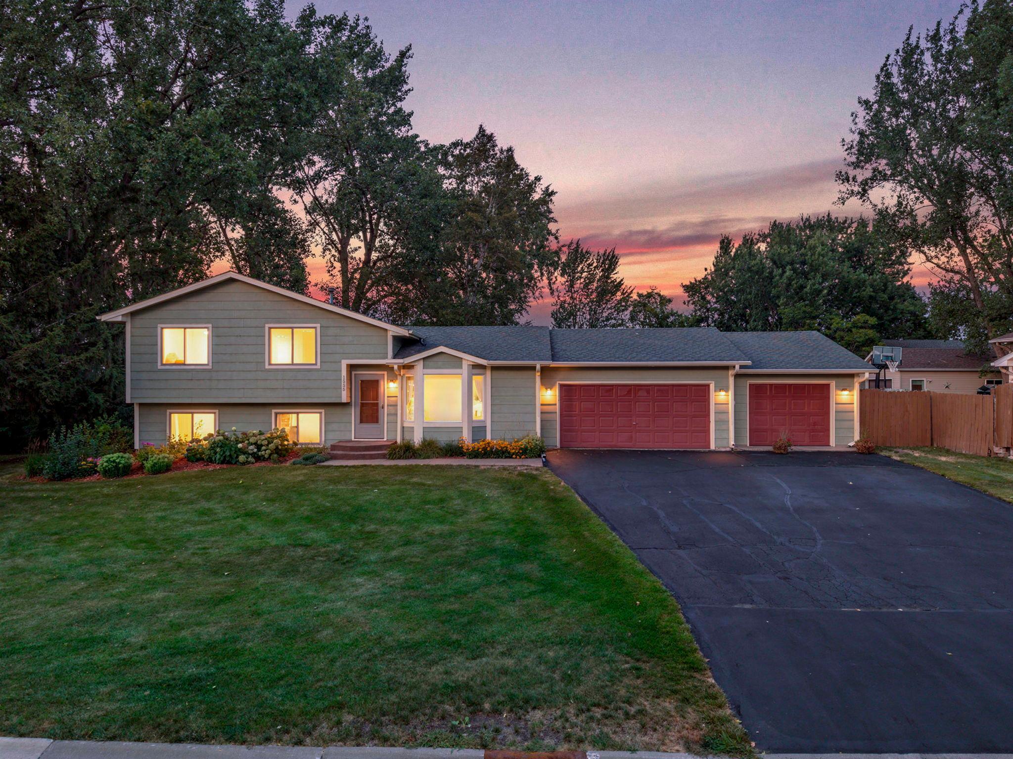 3rd image of 1555 Lamotte Cir, Hugo, MN 55038 | MLS# 7124037