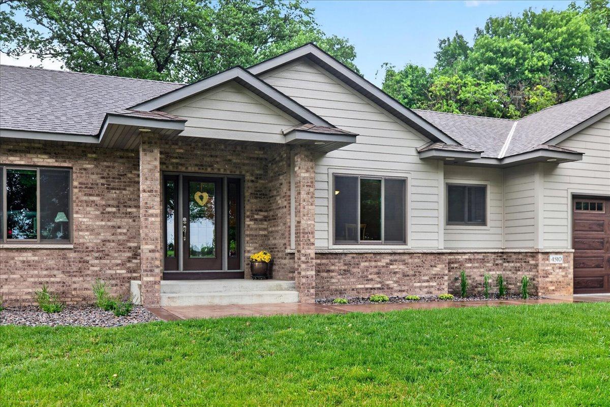 2nd image of 4510 County Road 30 Sw, Waverly, MN 55390 | MLS# 7124068