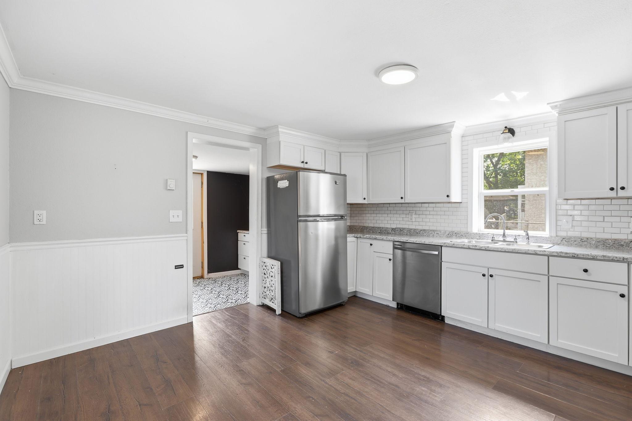 2nd image of 538 Jackson Ave Nw, Elk River, MN 55330 | MLS# 7124072