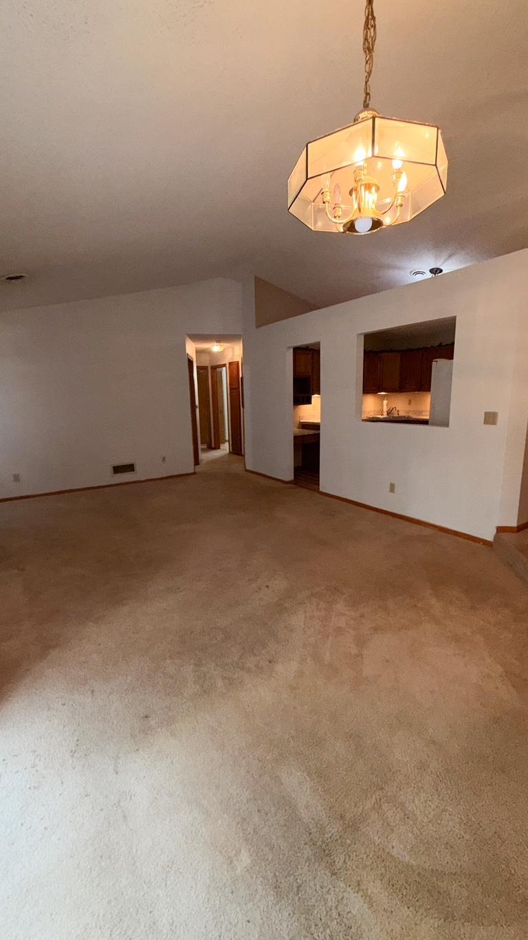 4th image of 2617 Innsbruck Trl, Saint Paul, MN 55112 | MLS# 7124079