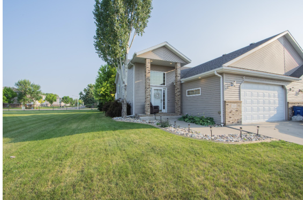 2nd image of 3221 11th Ave S, Moorhead, MN 56560 | MLS# 7124138