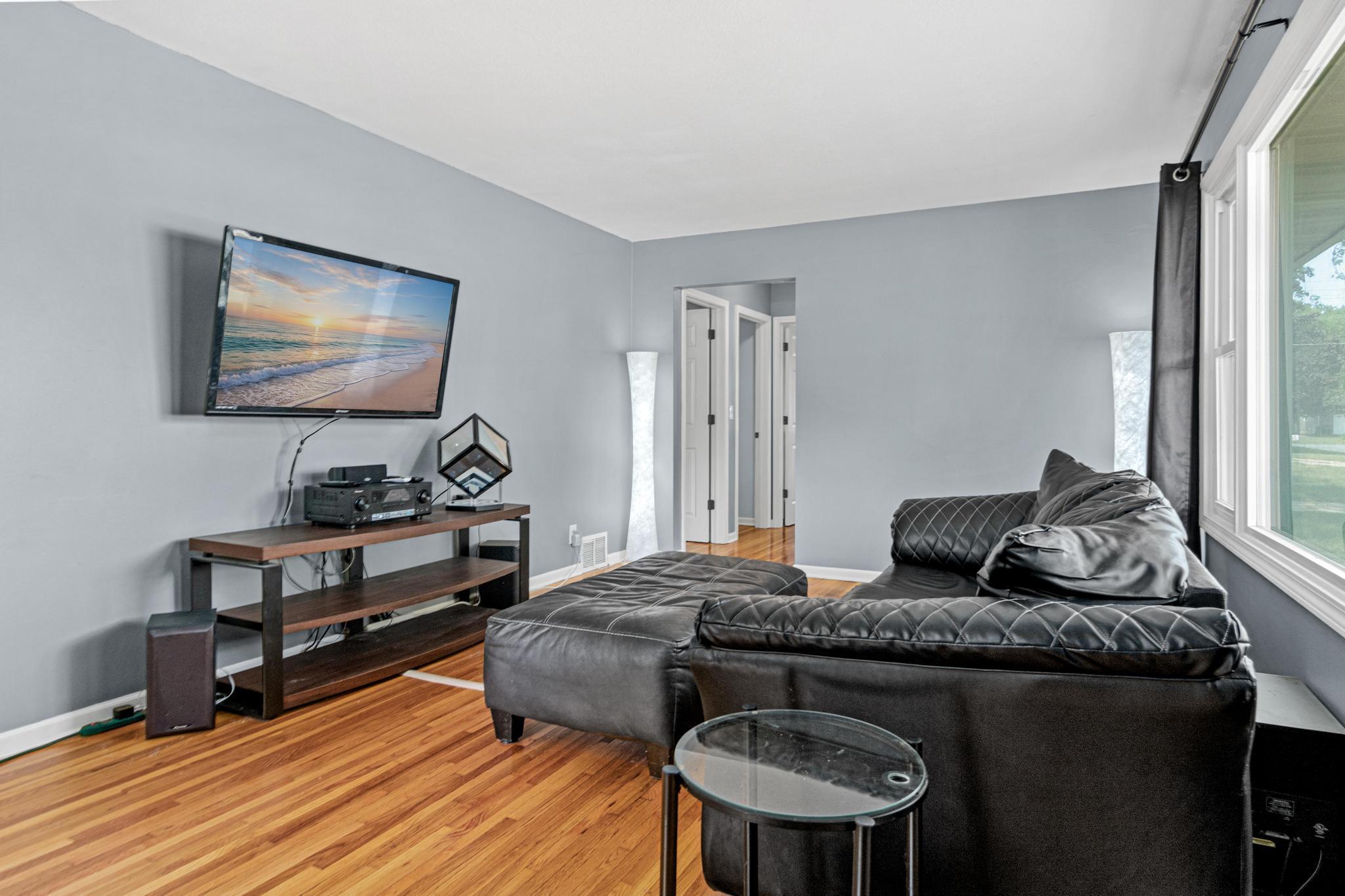 image of 11032 President Dr Ne, Minneapolis, MN 55434 | MLS# 7124168