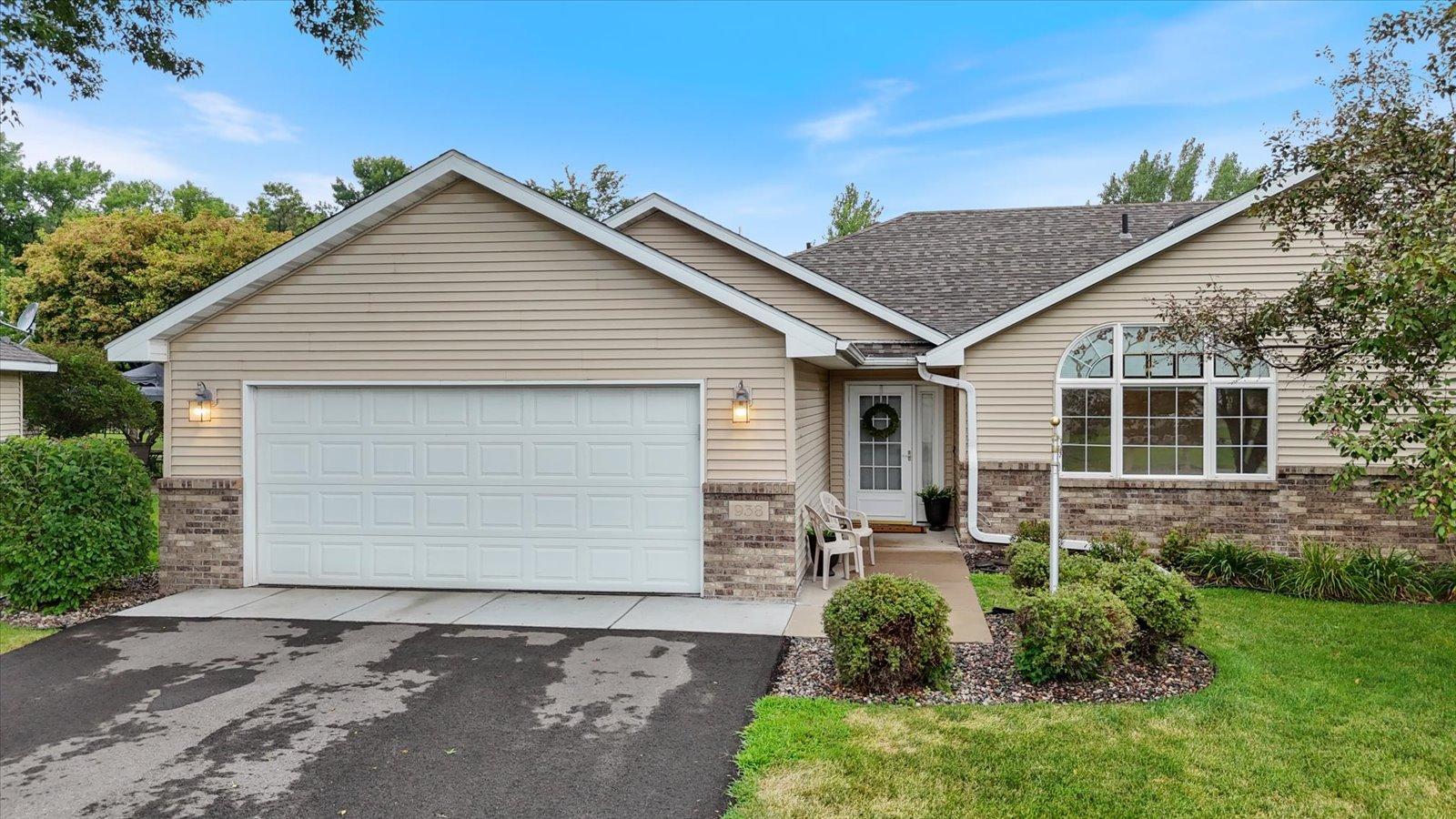 1st image of 938 Golden Pond Ct, Buffalo, MN 55313 | MLS# 7124192